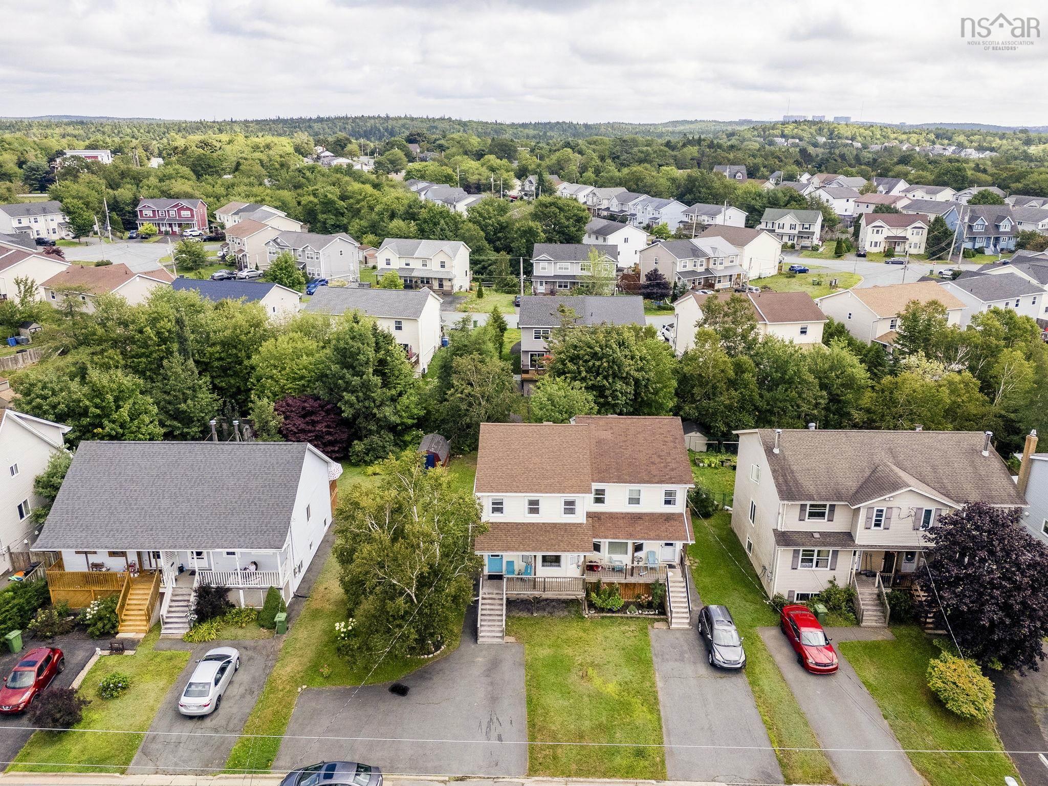 $470,000.00: 190 Greenwood Avenue, Timberlea