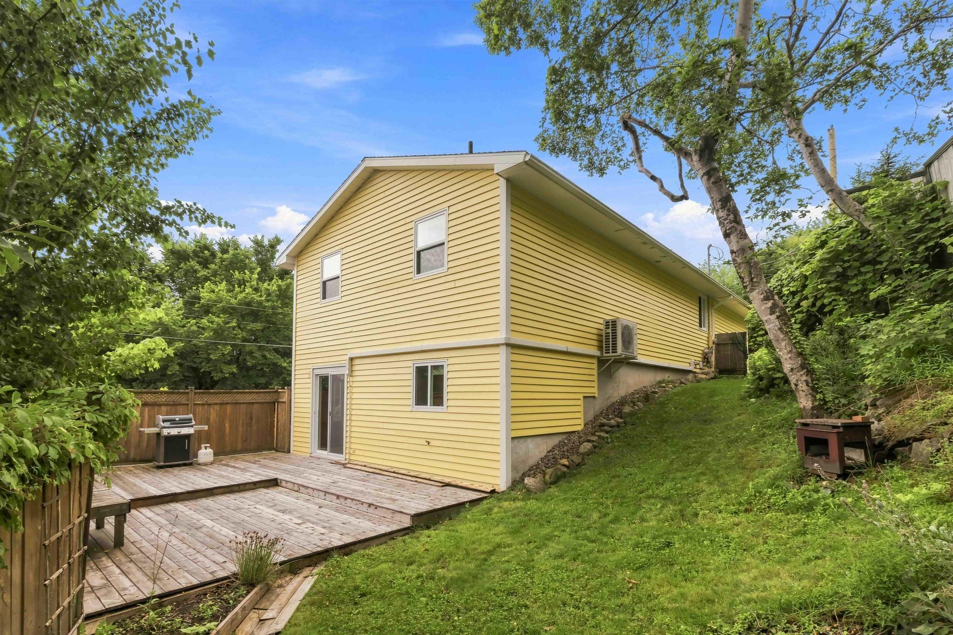 207 Cresthaven Drive, Halifax, NS (MLS 202621124)