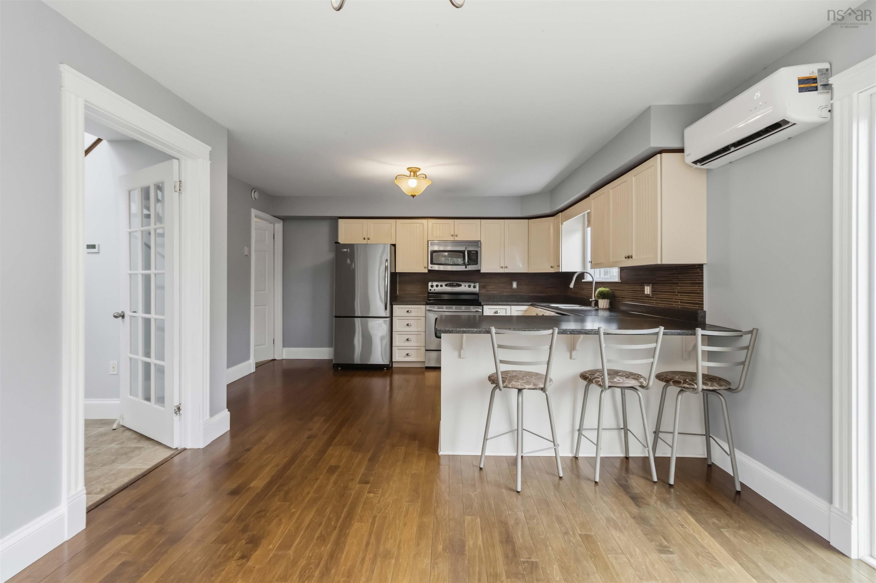 207 Cresthaven Drive, Halifax, NS (MLS 202621124)