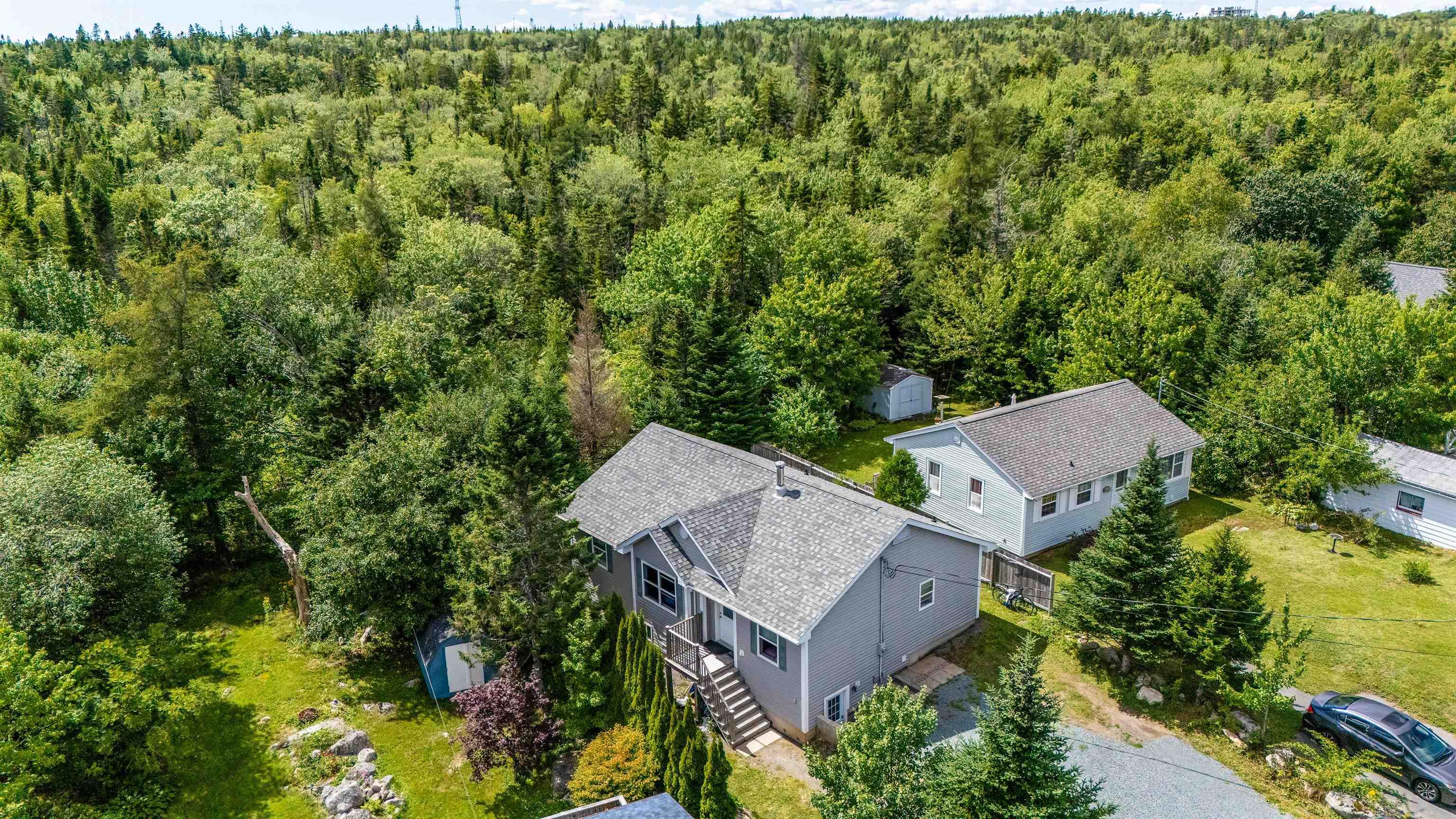 $569,900.00: 1562 St Margarets Bay Road, Lakeside