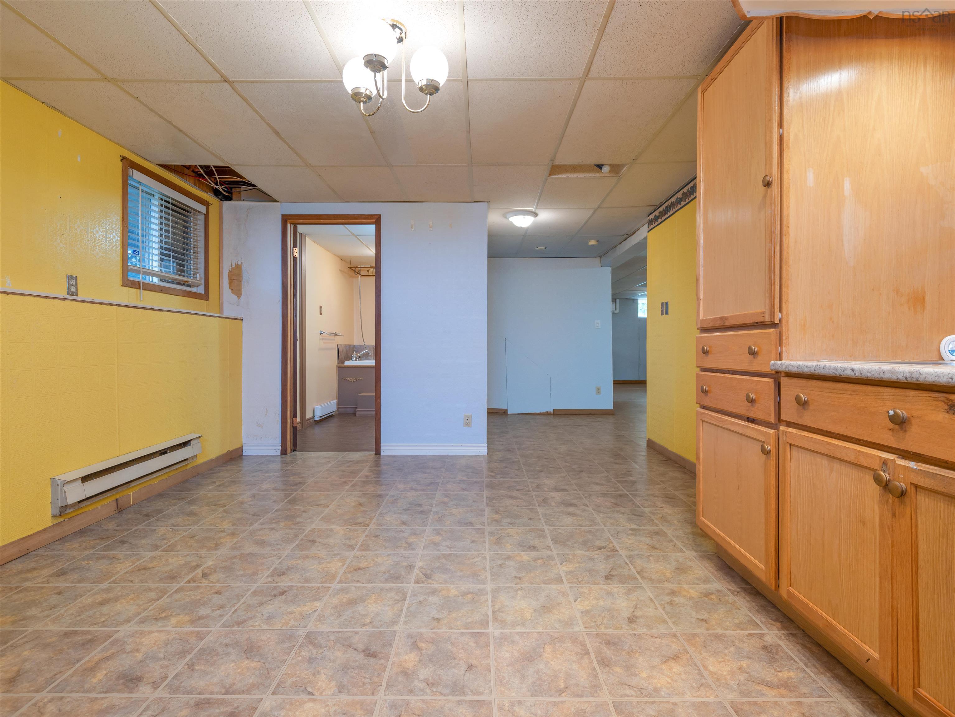 $314,900.00: 9 Anderson Court, Trenton