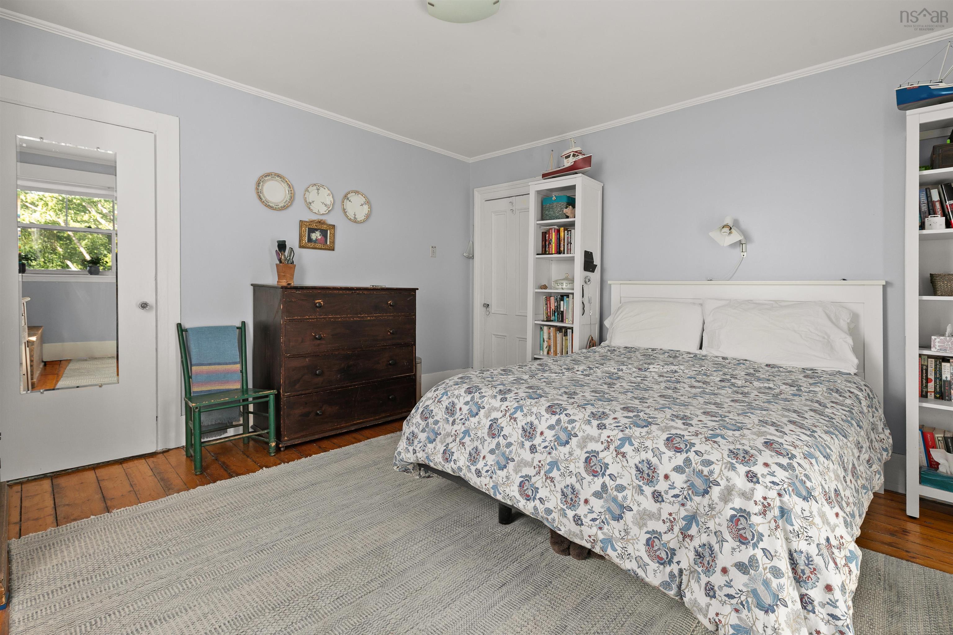 $949,900.00: 33 Cuisack Street, Dartmouth