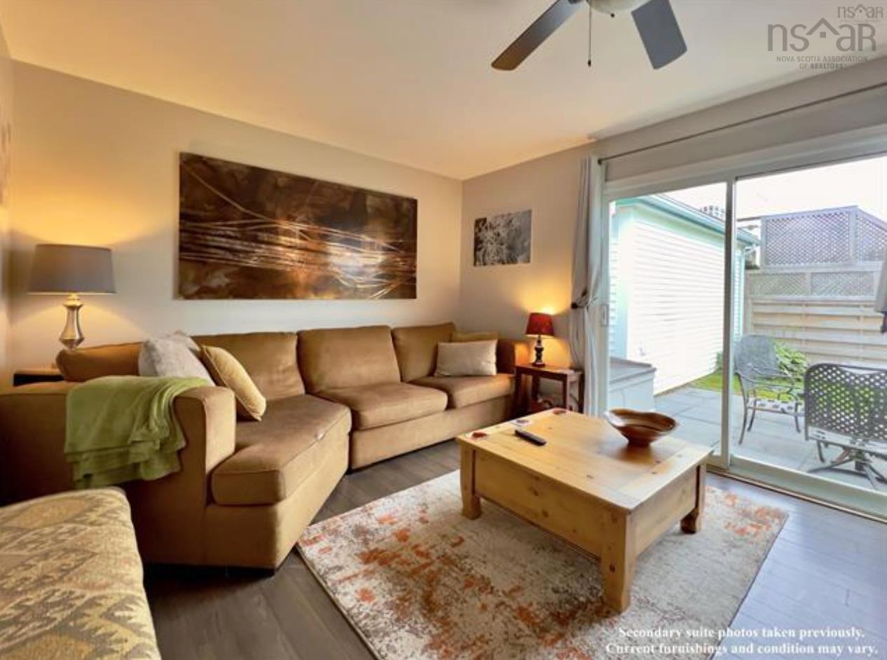 $649,900.00: 8843 221 Highway, Sheffield Mills