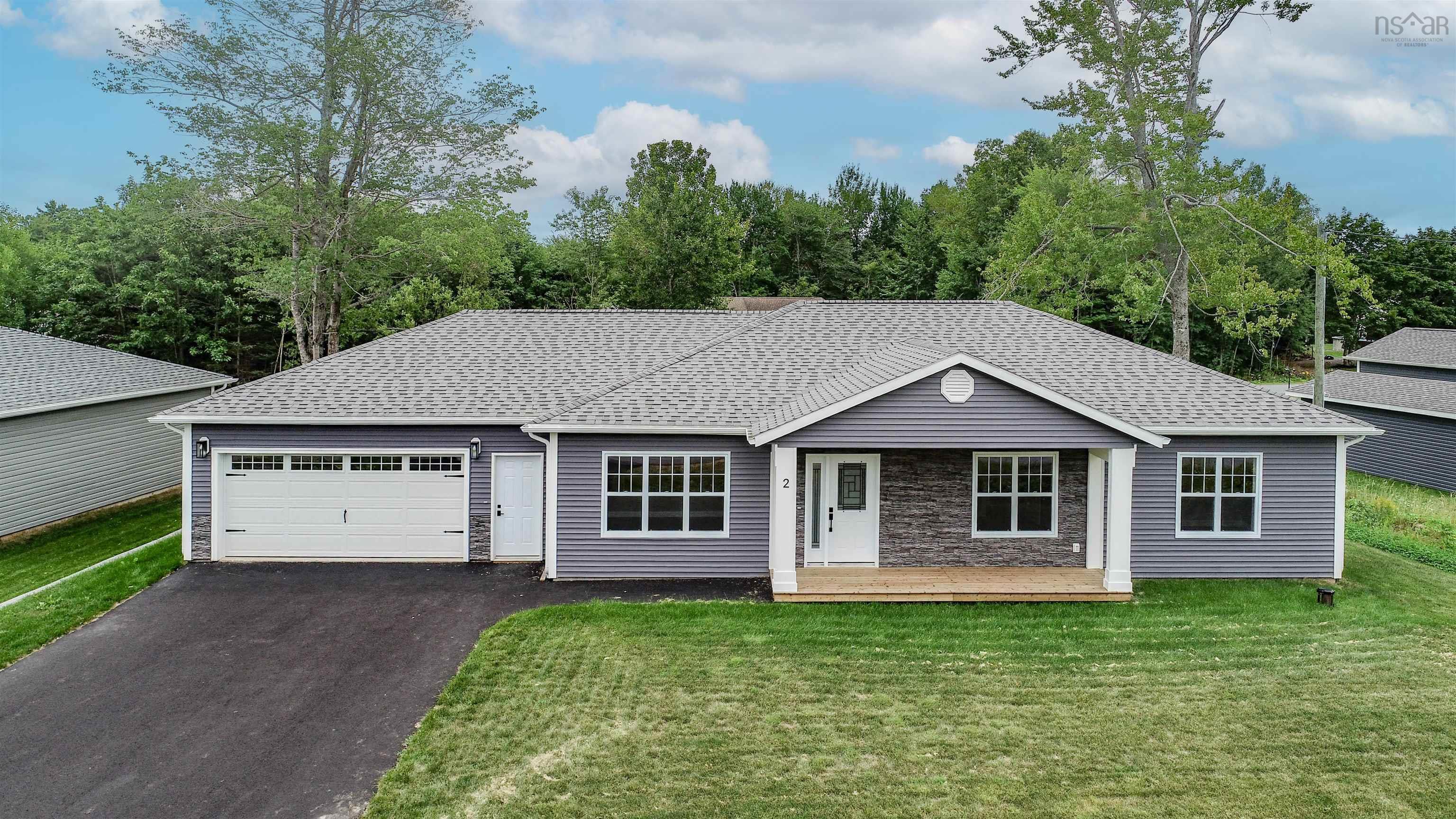 $569,900.00: 2 Lacey Drive Centreville, Centreville