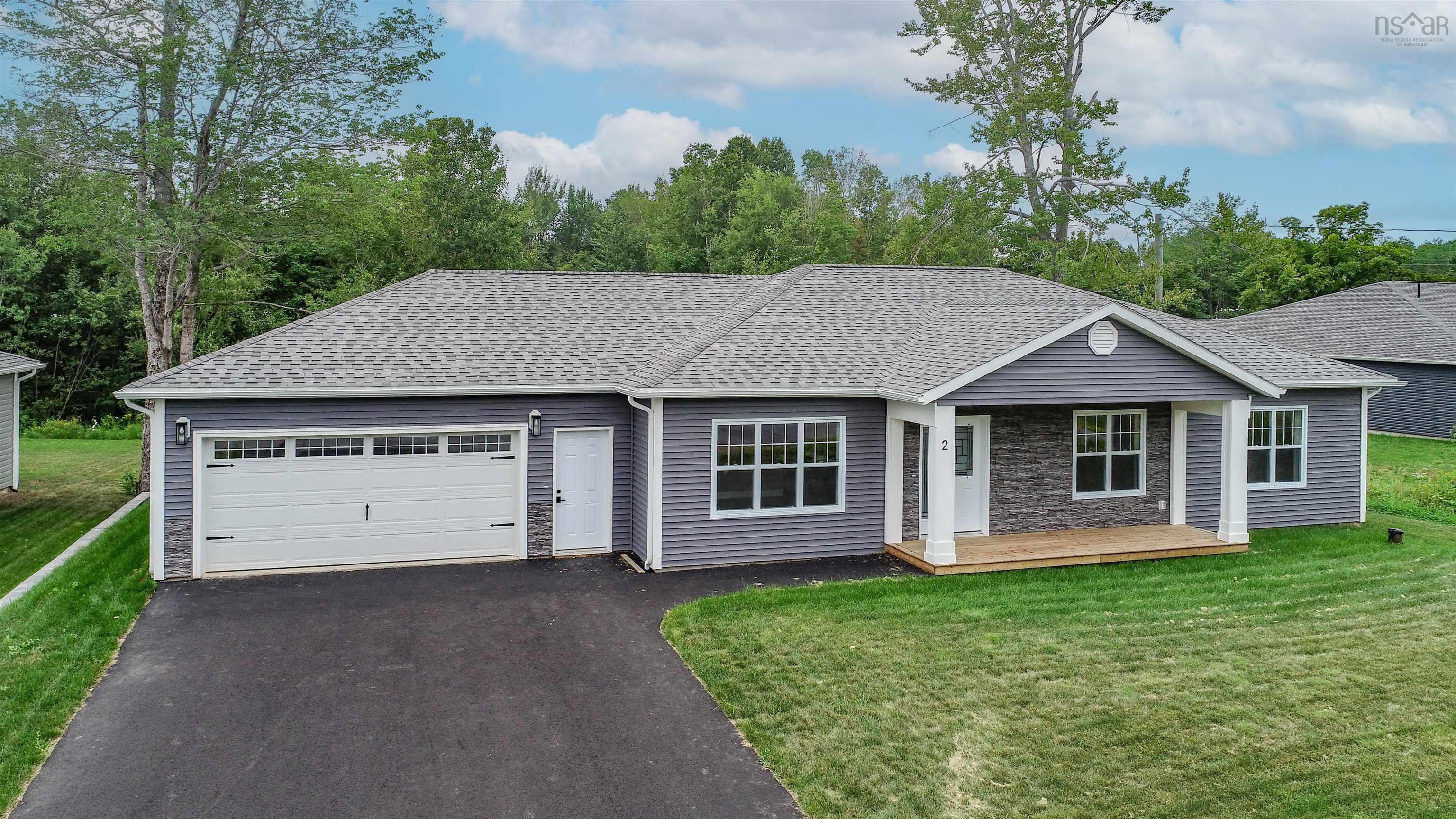 $569,900.00: 2 Lacey Drive Centreville, Centreville