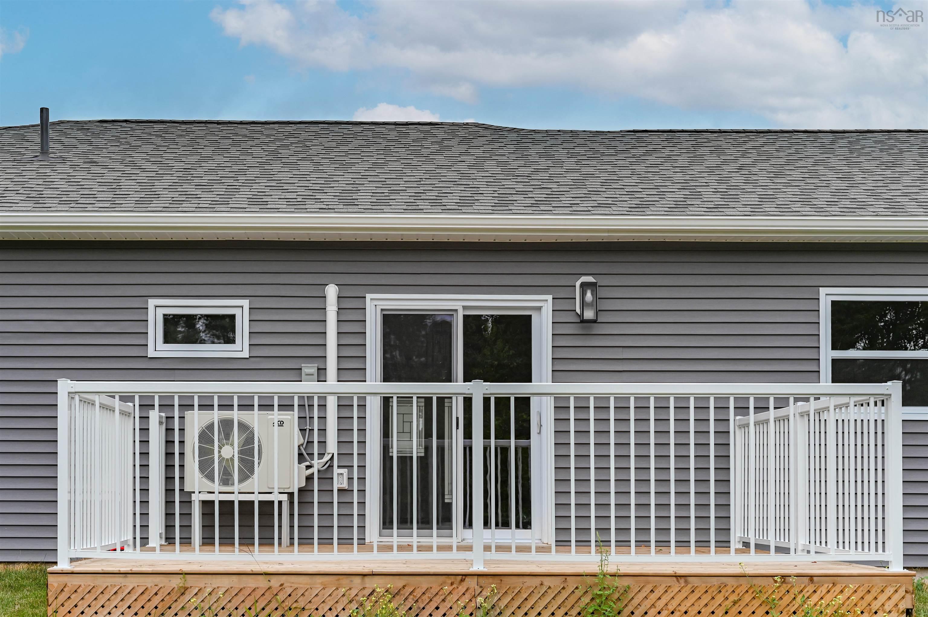 $569,900.00: 2 Lacey Drive Centreville, Centreville