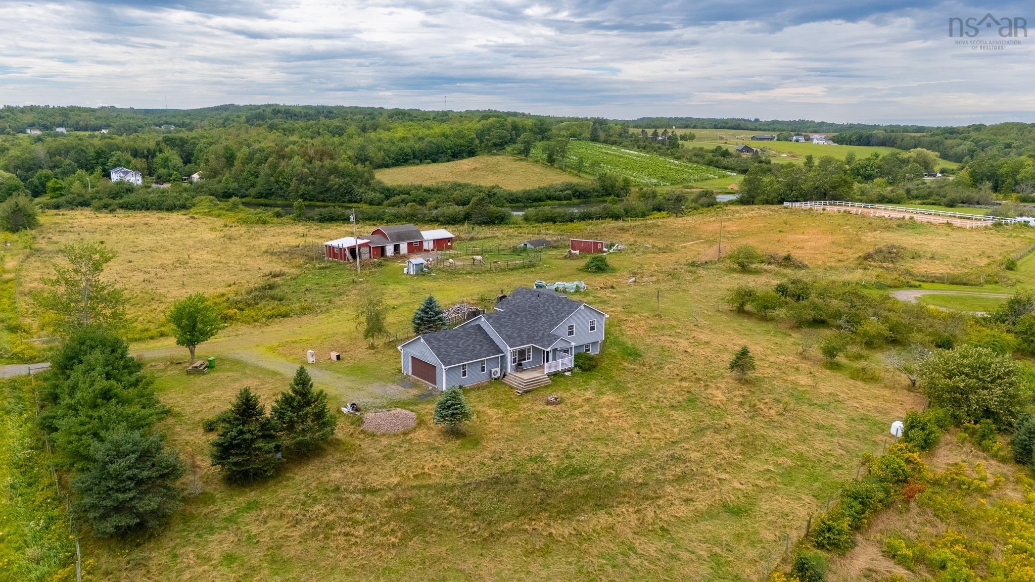 $530,000.00: 89 Basinview Road, Lockhartville