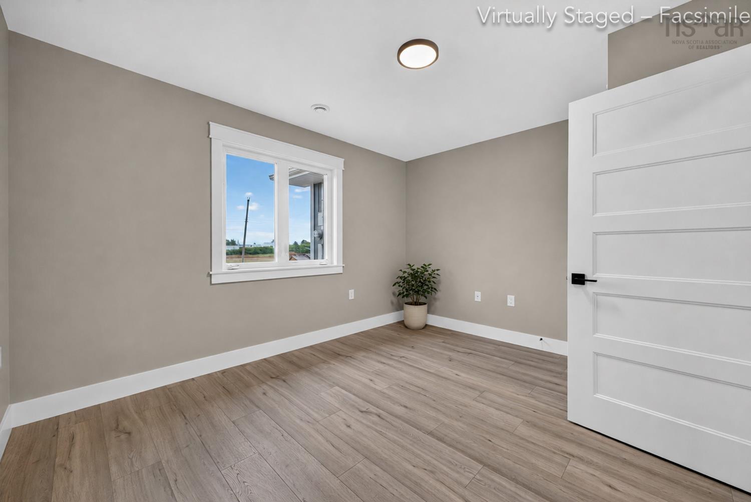 $395,000.00: 30 LONGVIEW Drive, North River