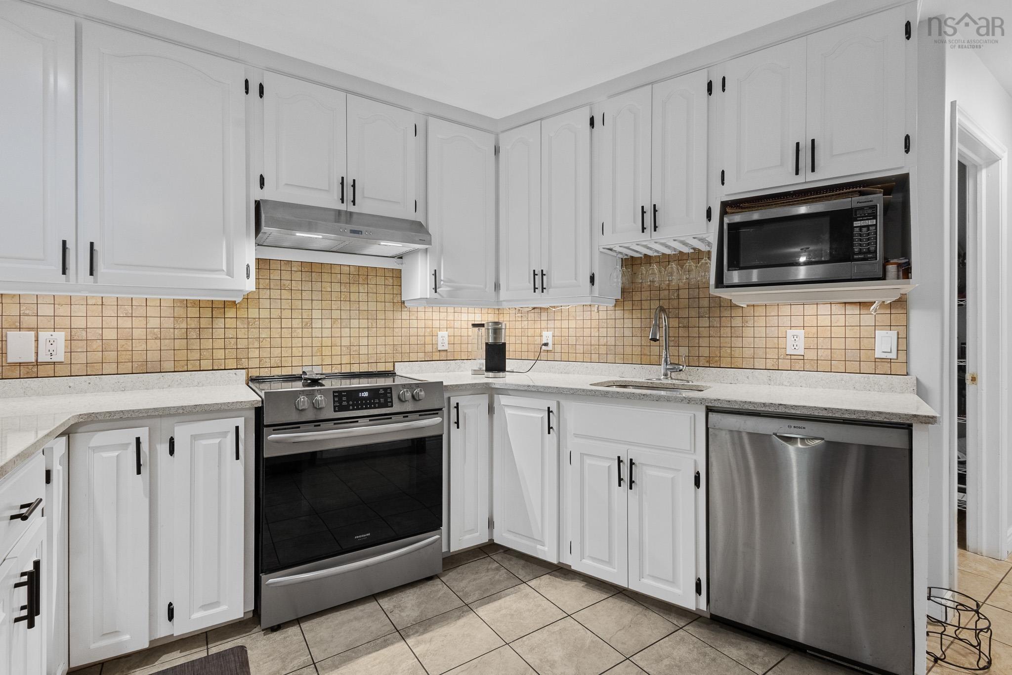 5 Brackstone Court, Lower Sackville, NS (MLS 202621162)