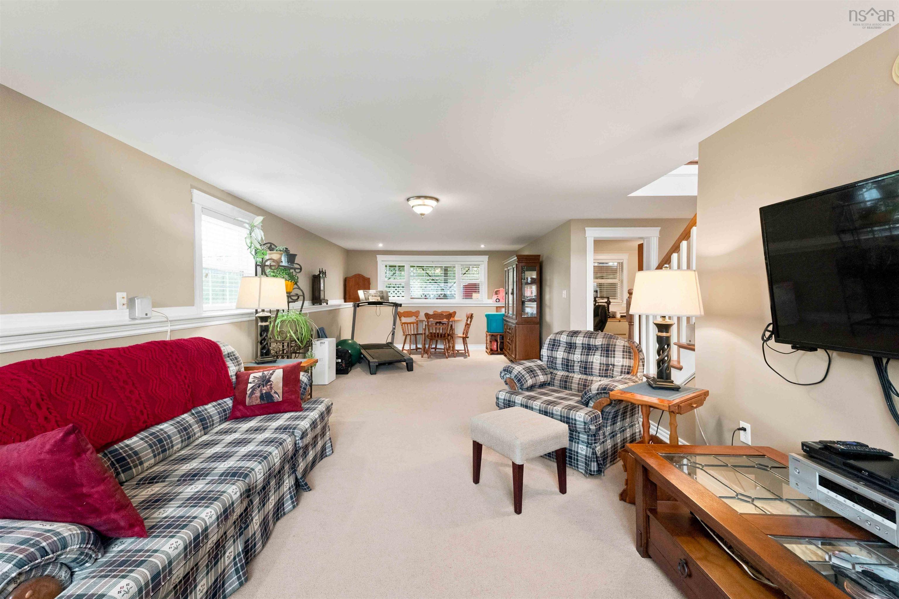 $589,900.00: 32 Terra Nova Drive, Greenwood