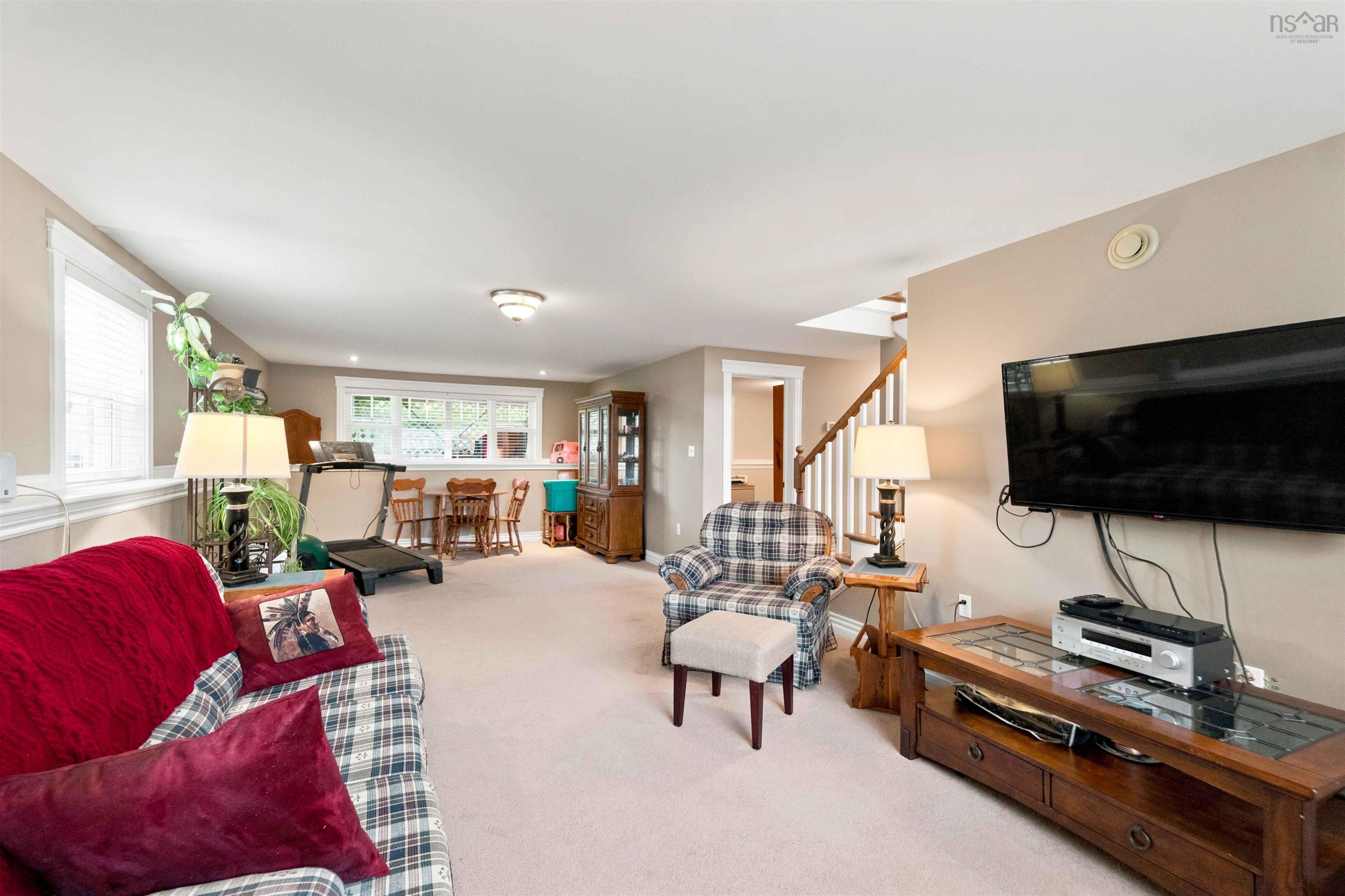 $589,900.00: 32 Terra Nova Drive, Greenwood