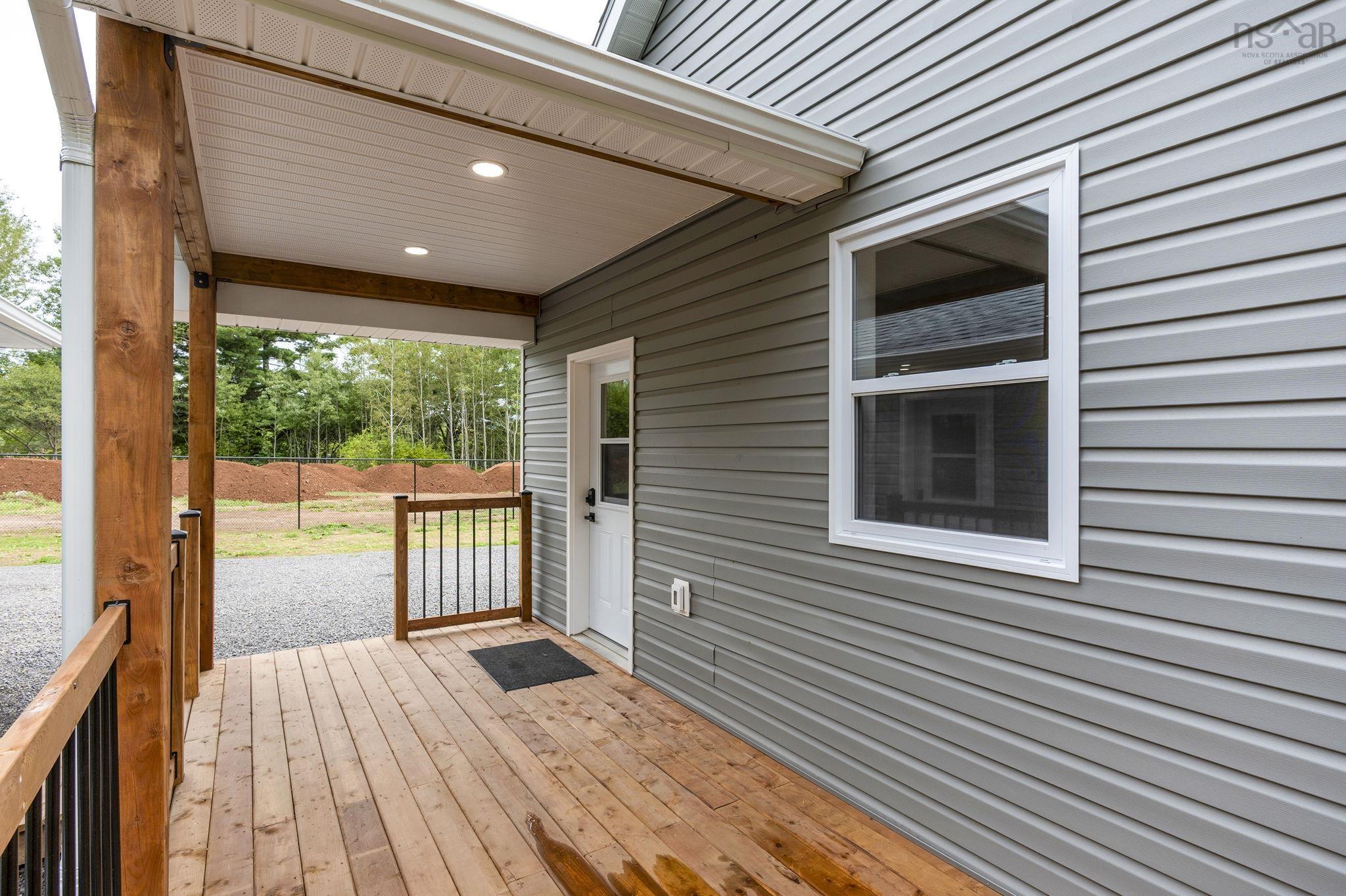$419,900.00: 829 North Bishop Road, Lakeville
