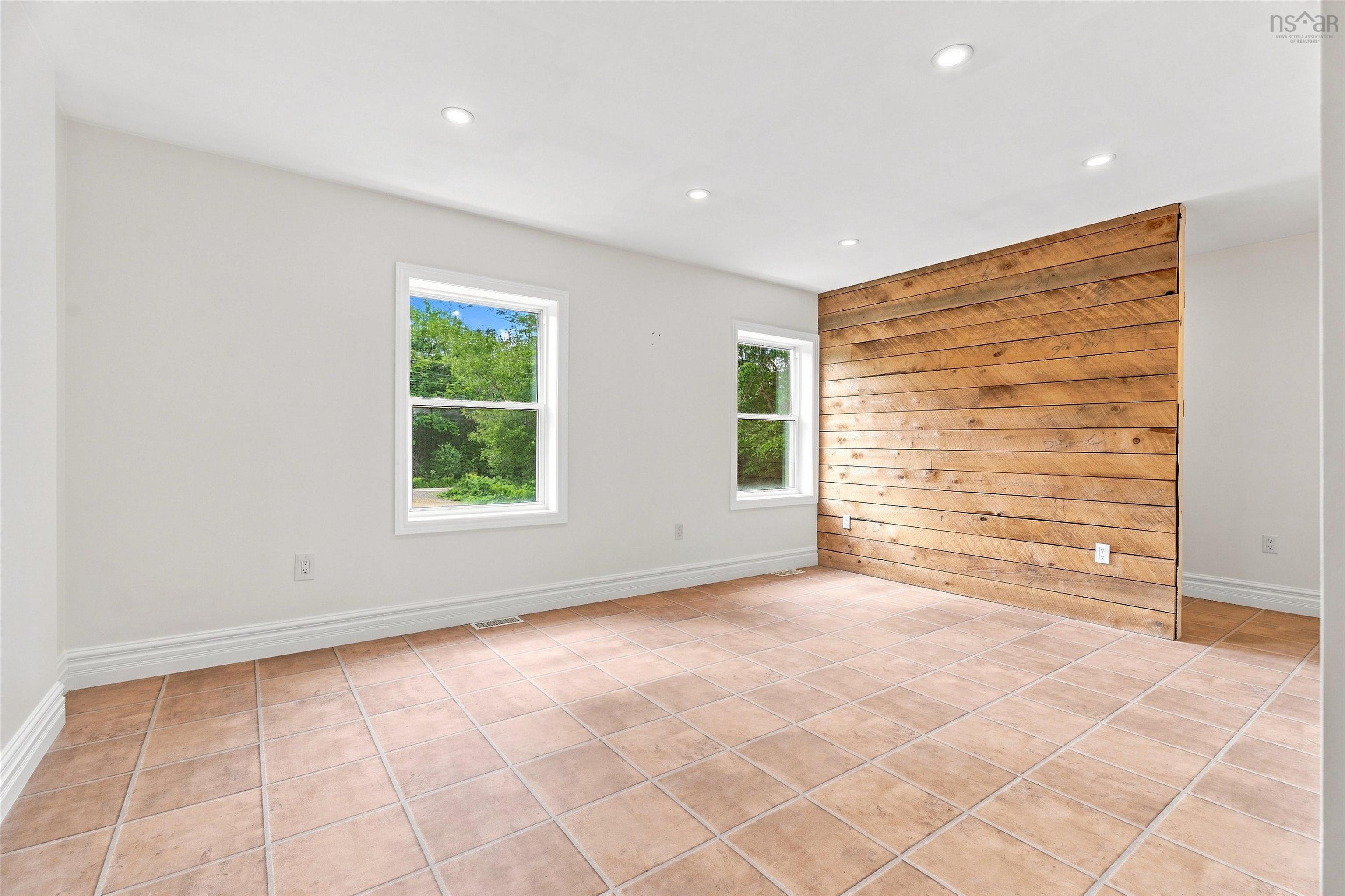 $410,000.00: 2386 Greenfield Road, Forest Hill