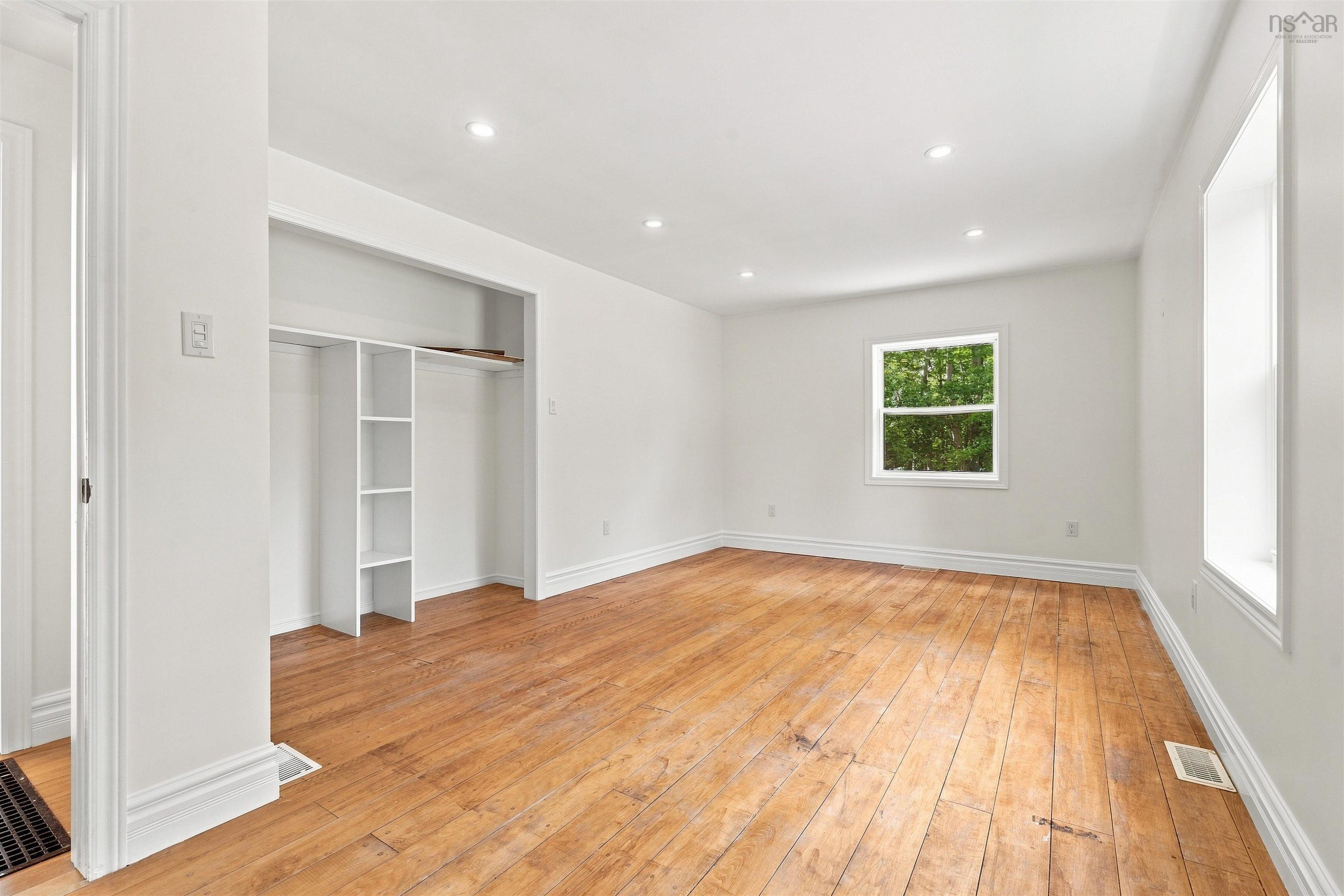 $410,000.00: 2386 Greenfield Road, Forest Hill