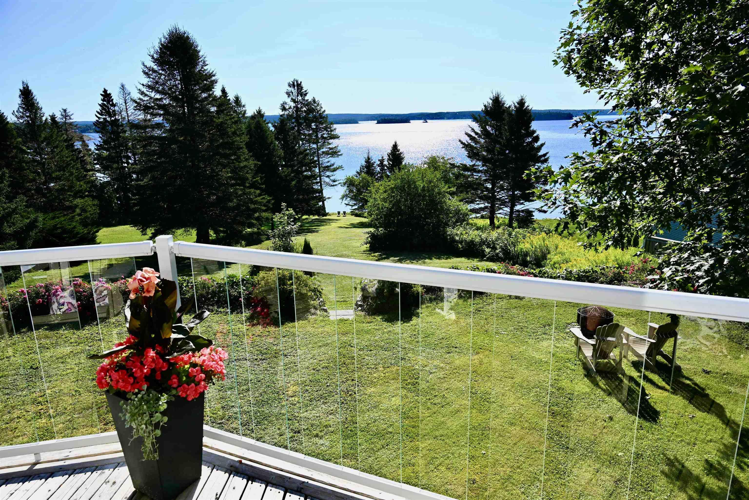 20 Lennox Road, Black Point, NS (MLS 202621175)