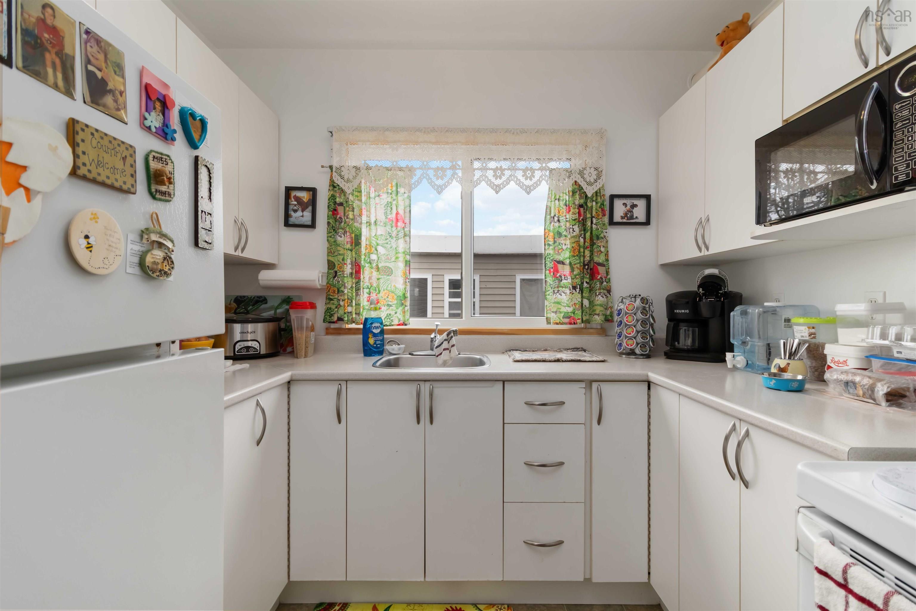 37 Gaston Road, Dartmouth, NS (MLS 202621177)