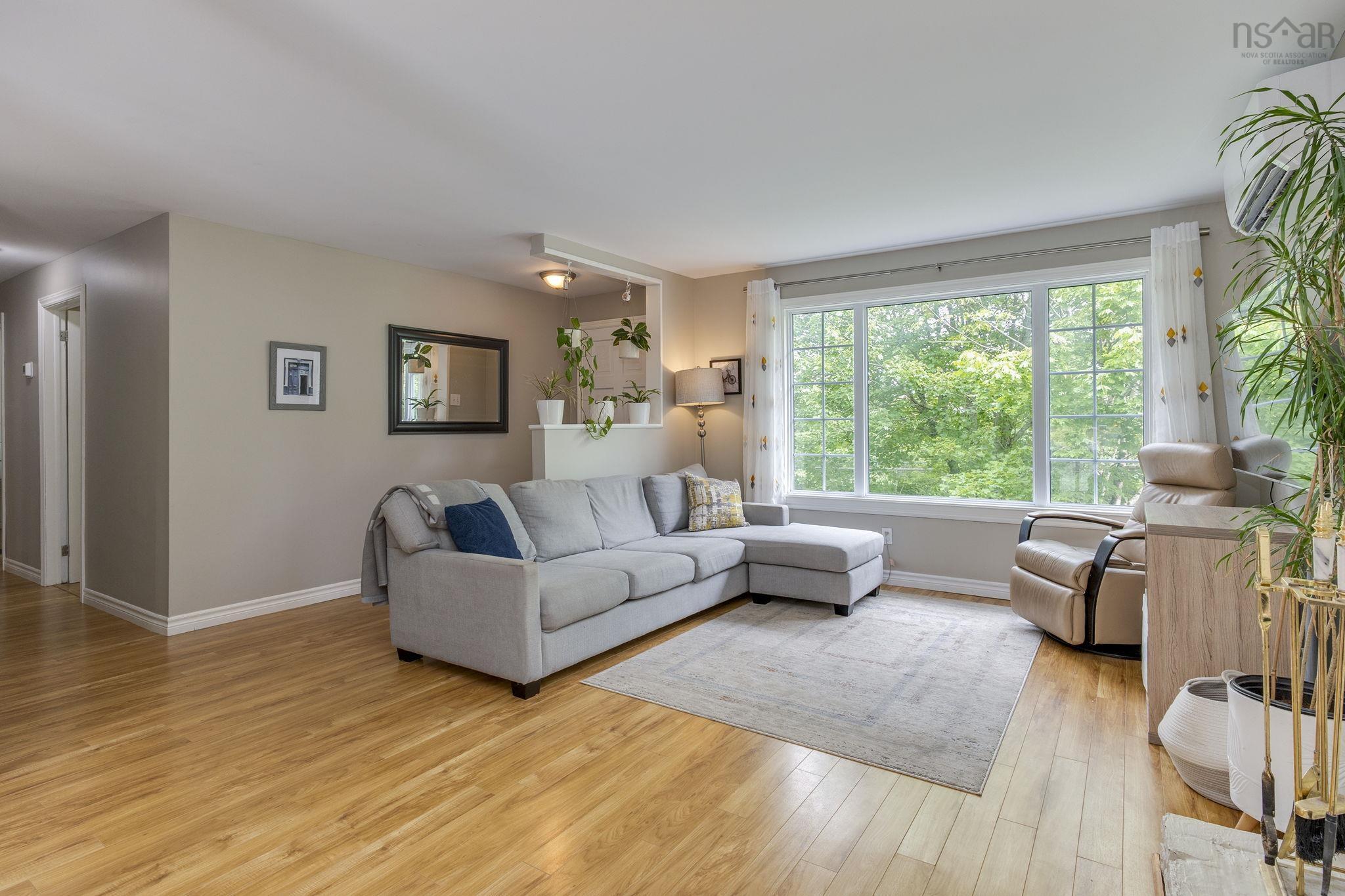 $499,900.00: 117 Brookside Road, Brookside