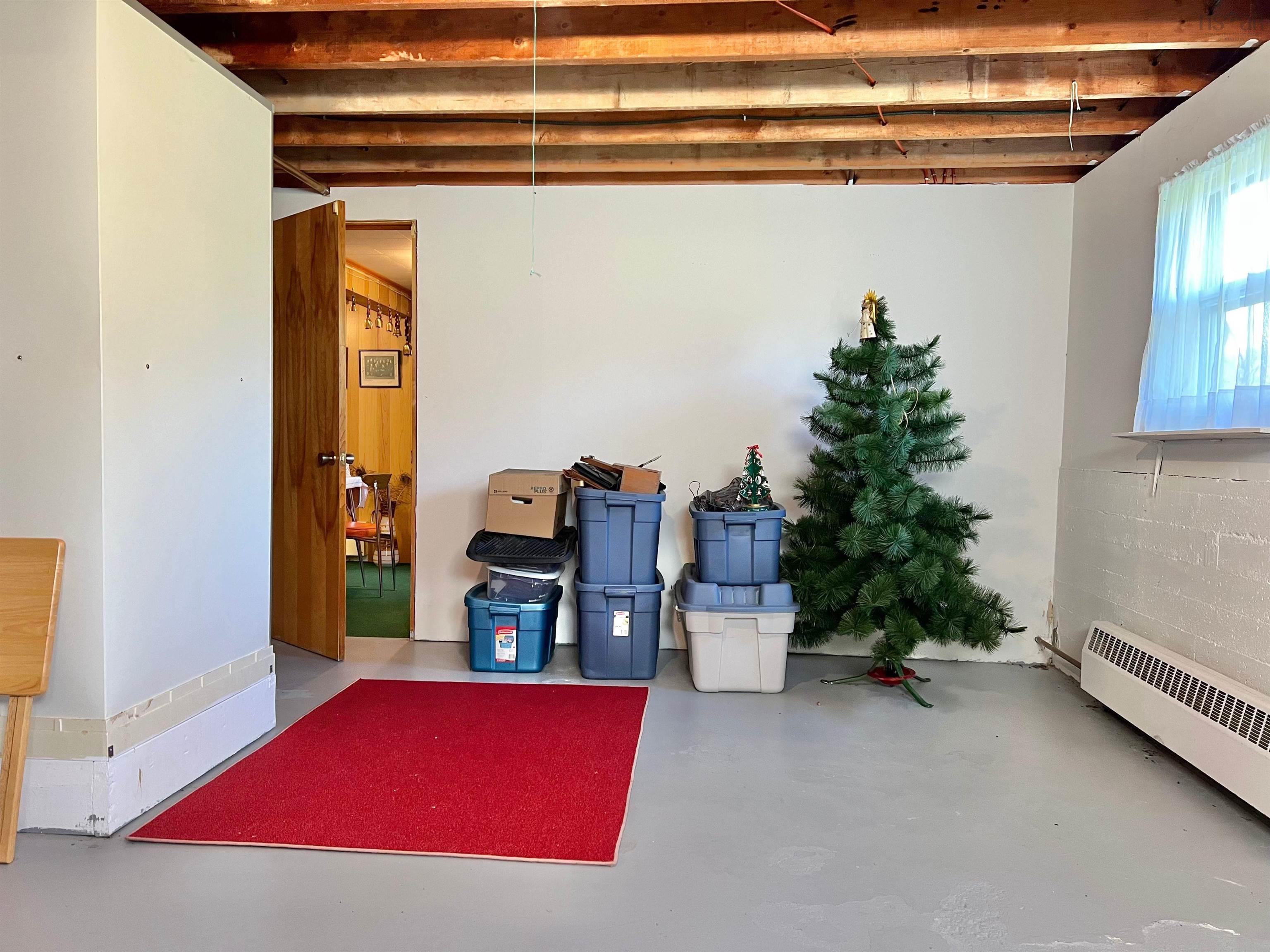 $299,900.00: 9128 Highway 3, Pleasant Lake