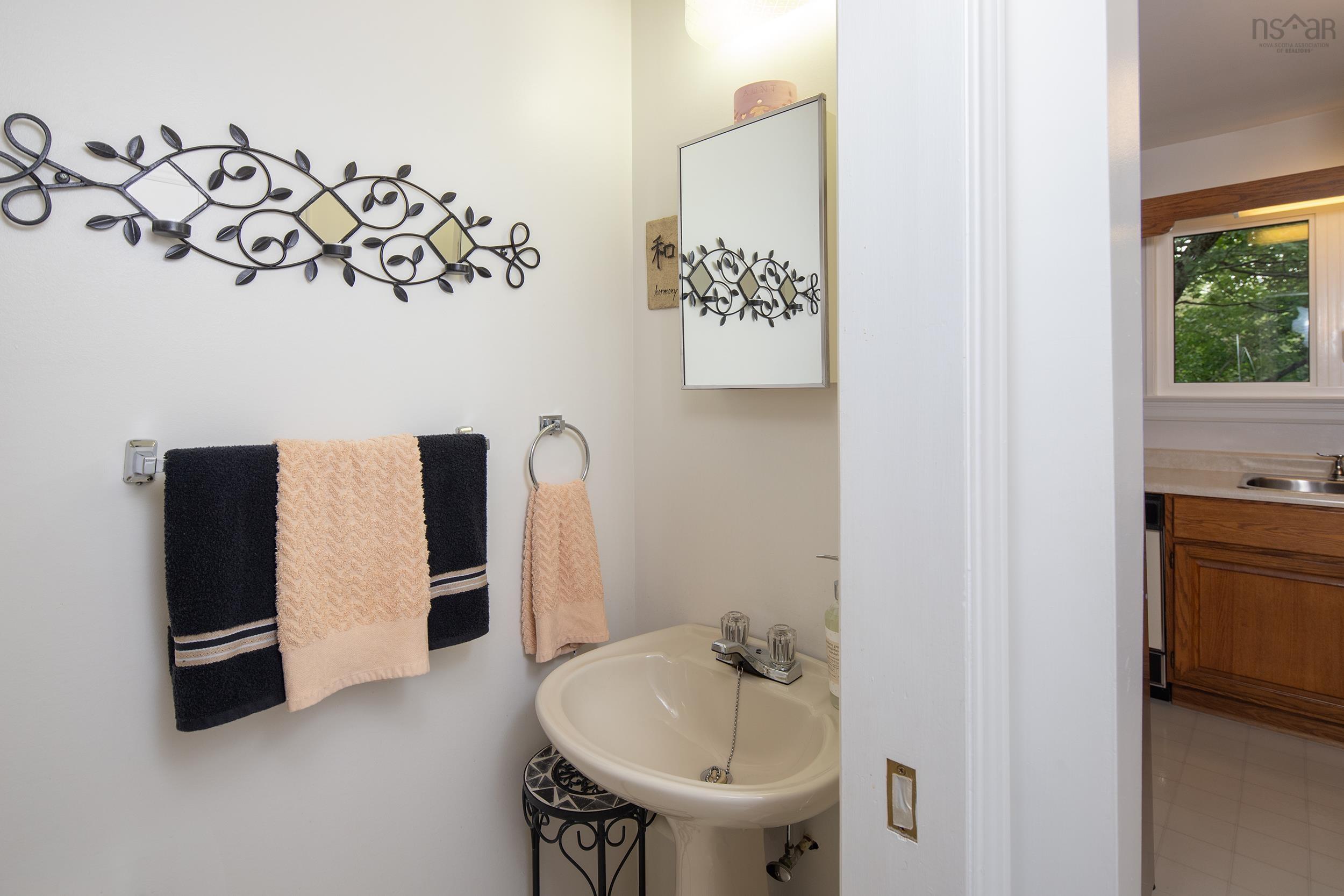 40 Attenborough Court, Clayton Park, NS (MLS 202621224)