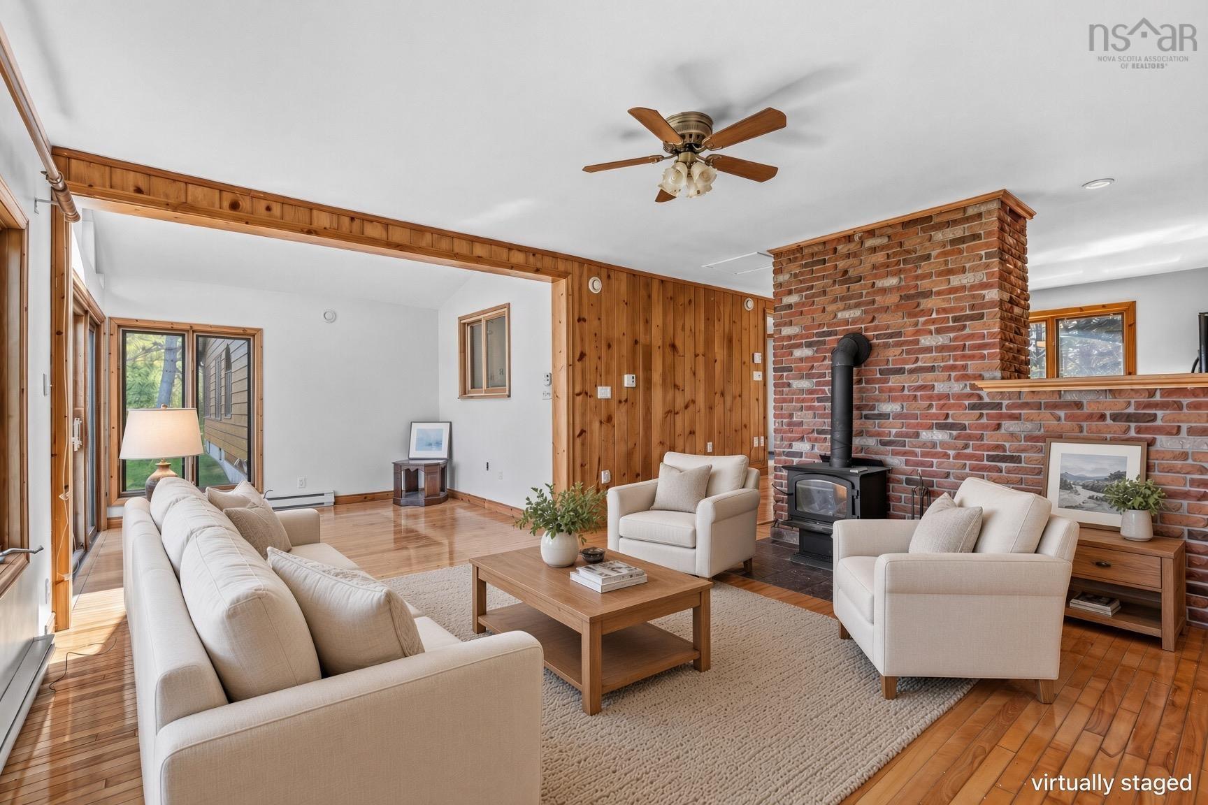 $459,000.00: 9277 Highway 321, Port Philip