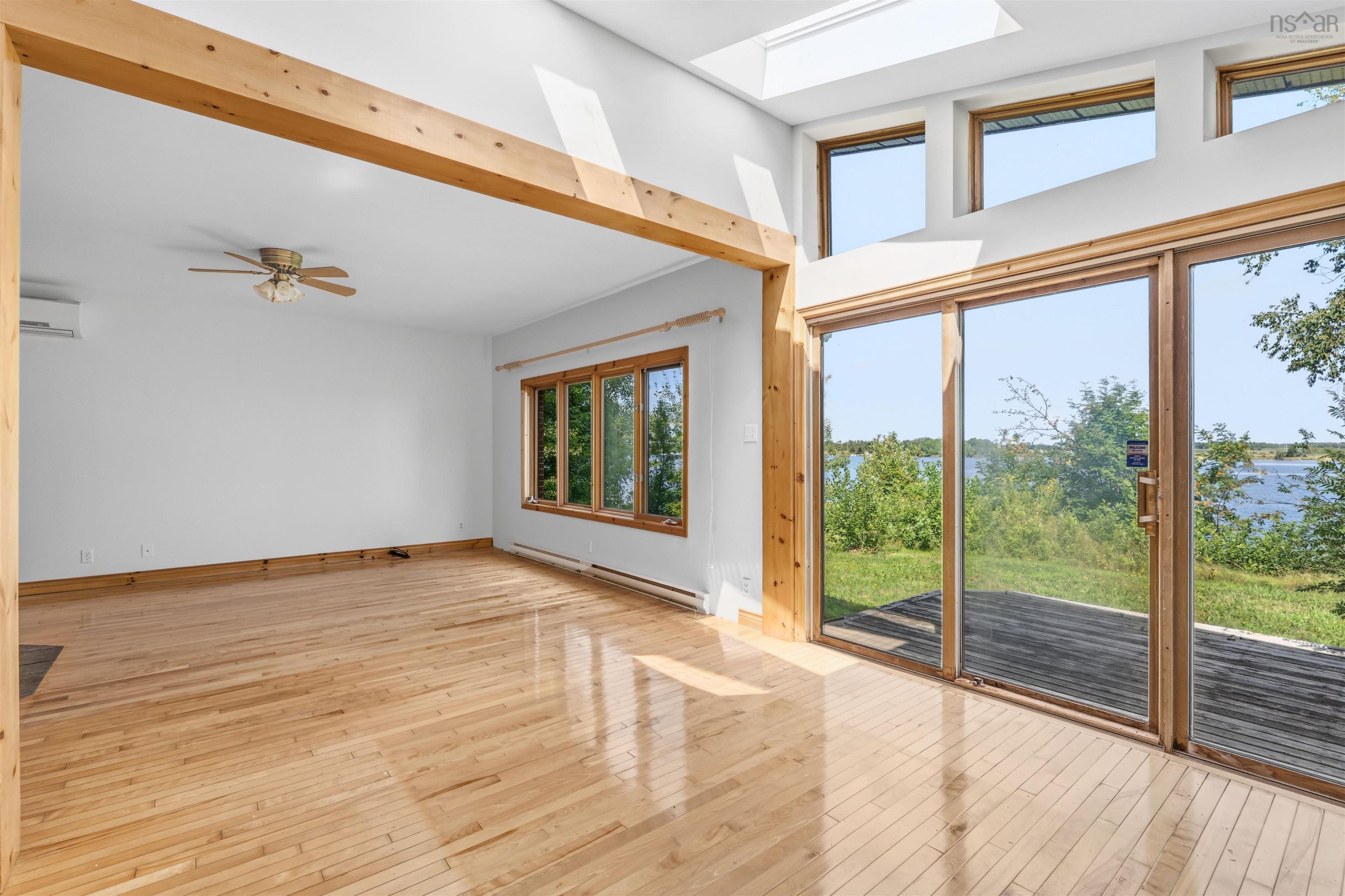 $459,000.00: 9277 Highway 321, Port Philip