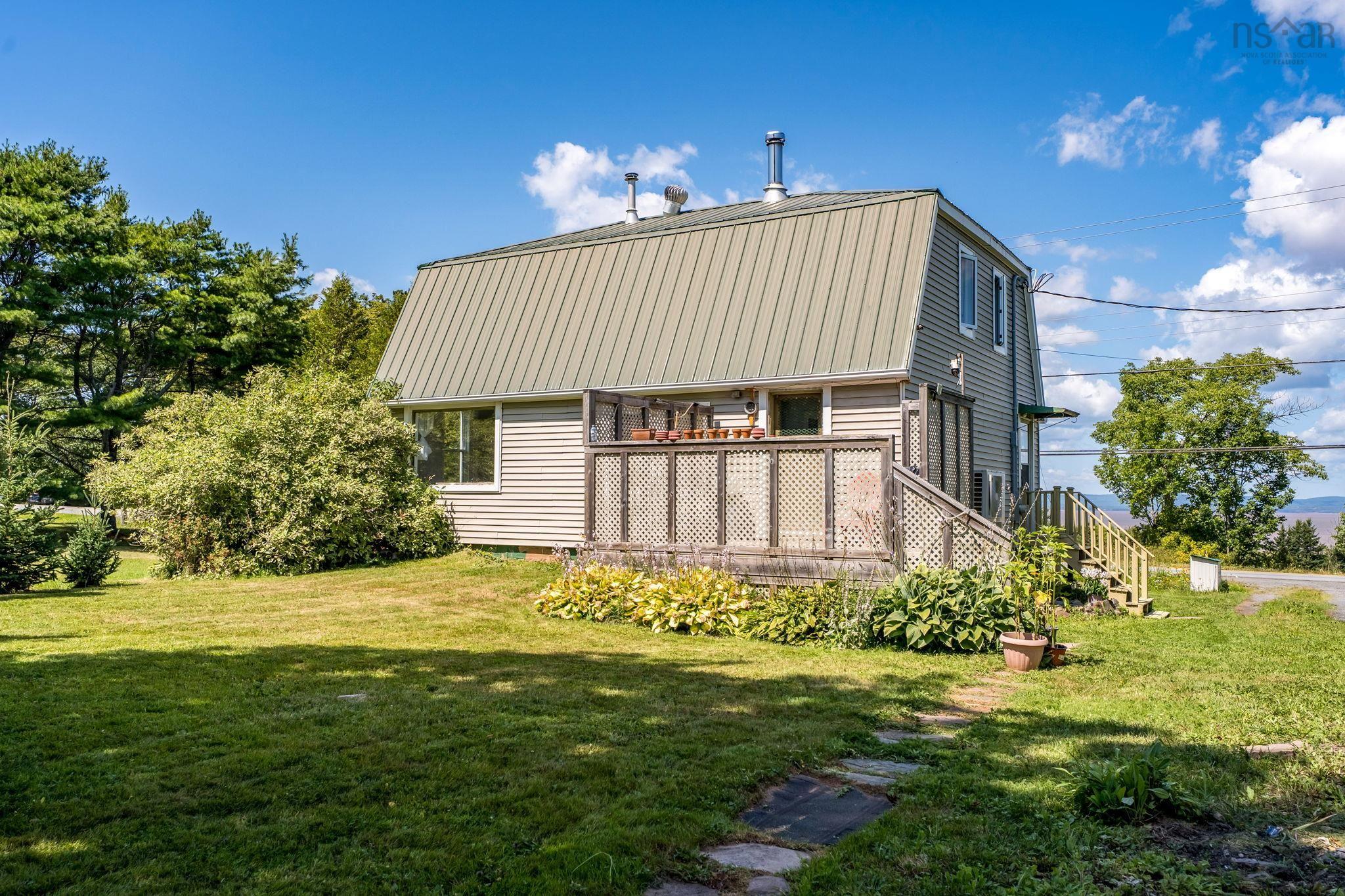 $199,900.00: 4632 Highway 215, Noel