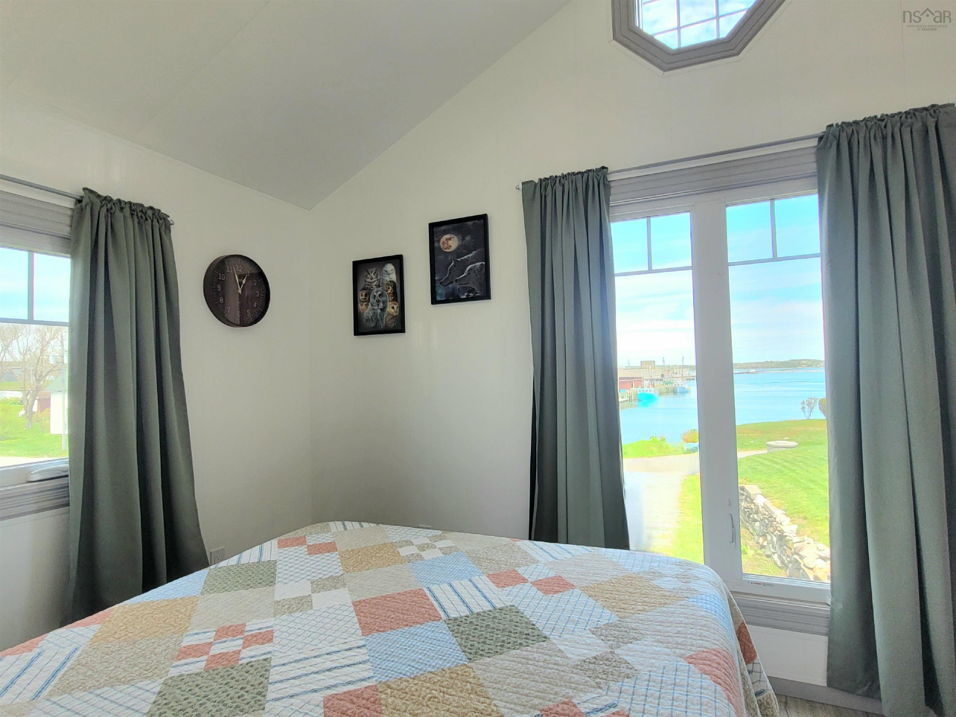 $444,000.00: 83 South Street, Lockeport