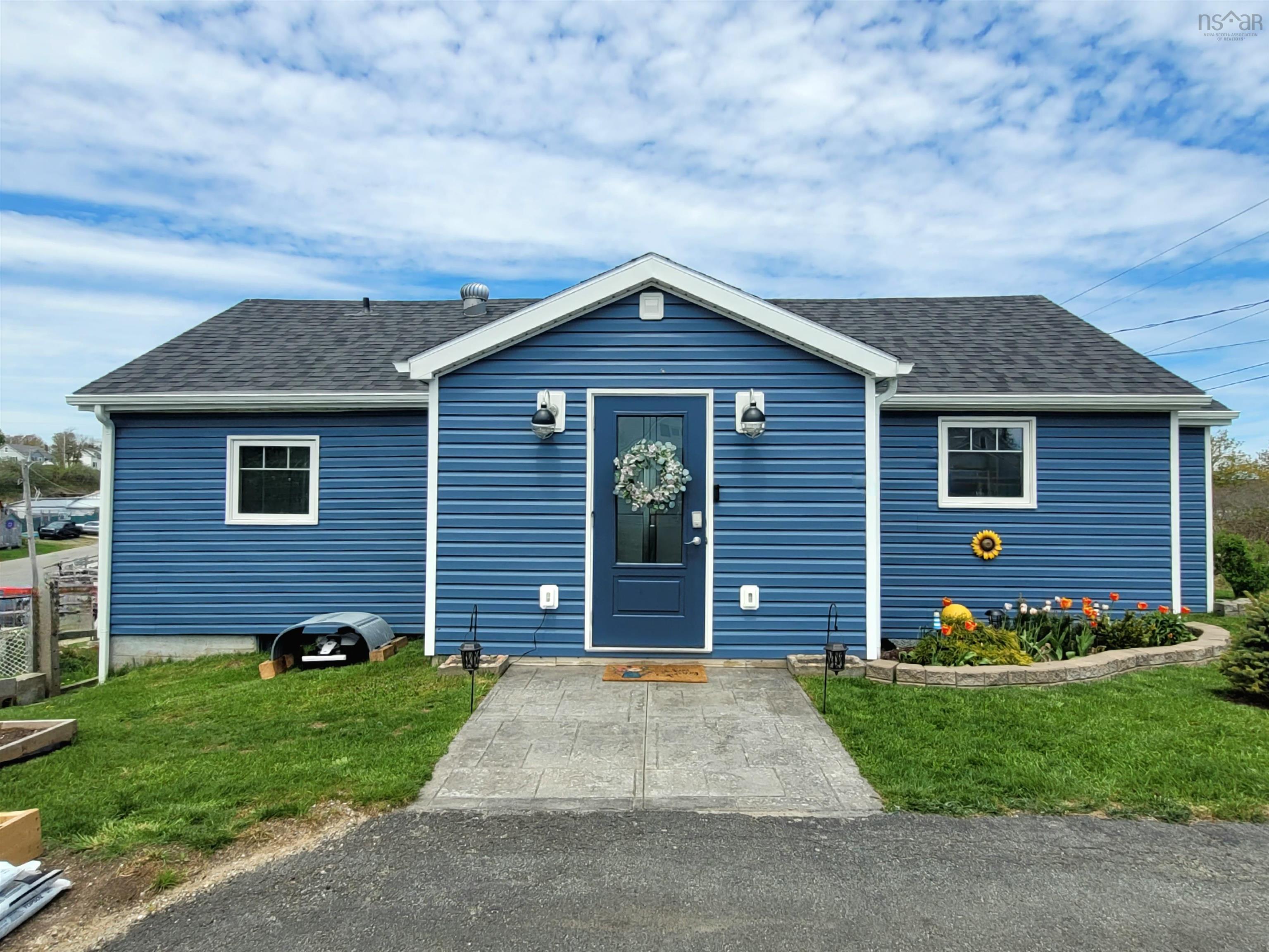 $444,000.00: 83 South Street, Lockeport