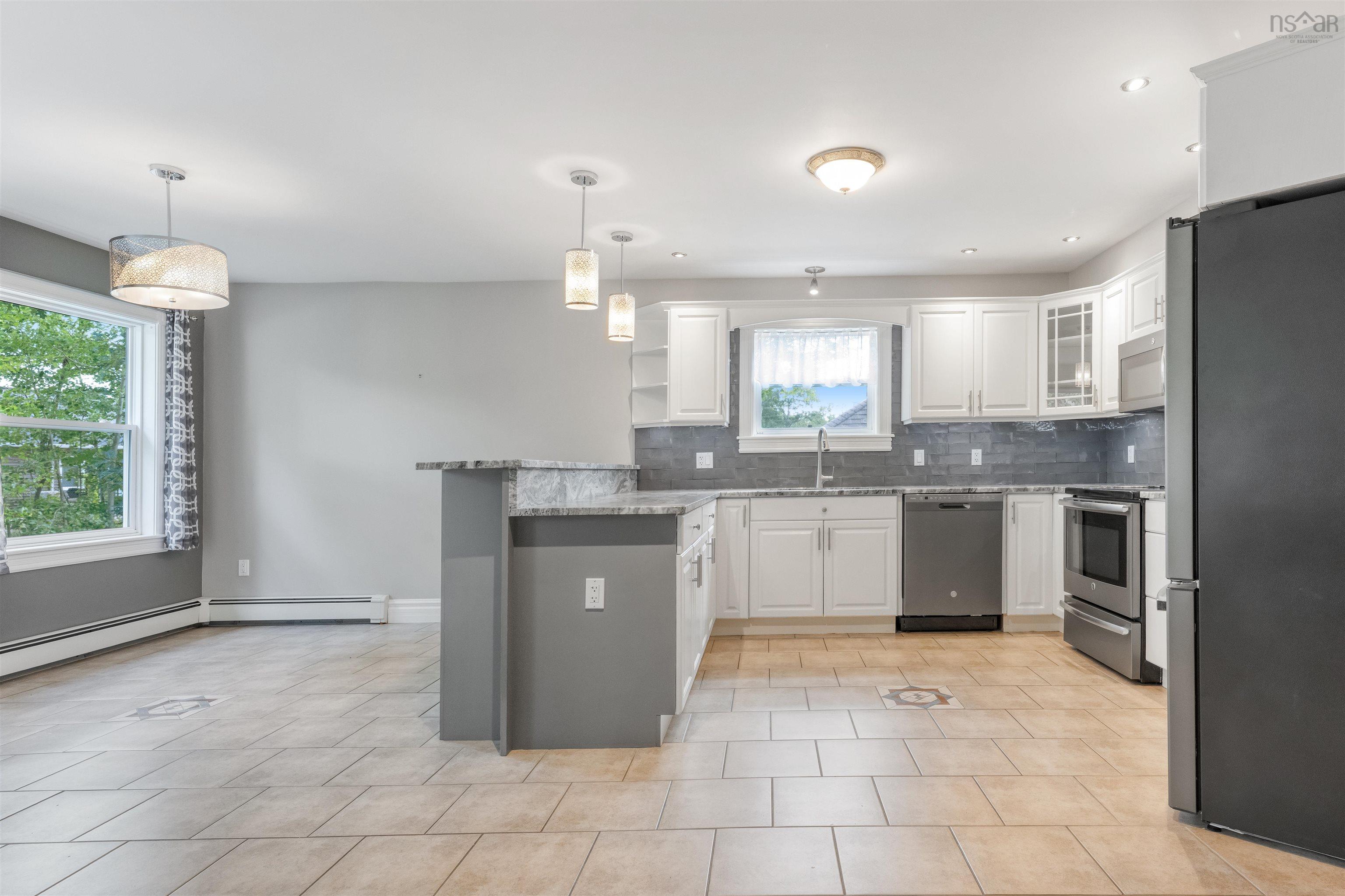 $565,000.00: 498 Glen Allan Drive, Bridgewater
