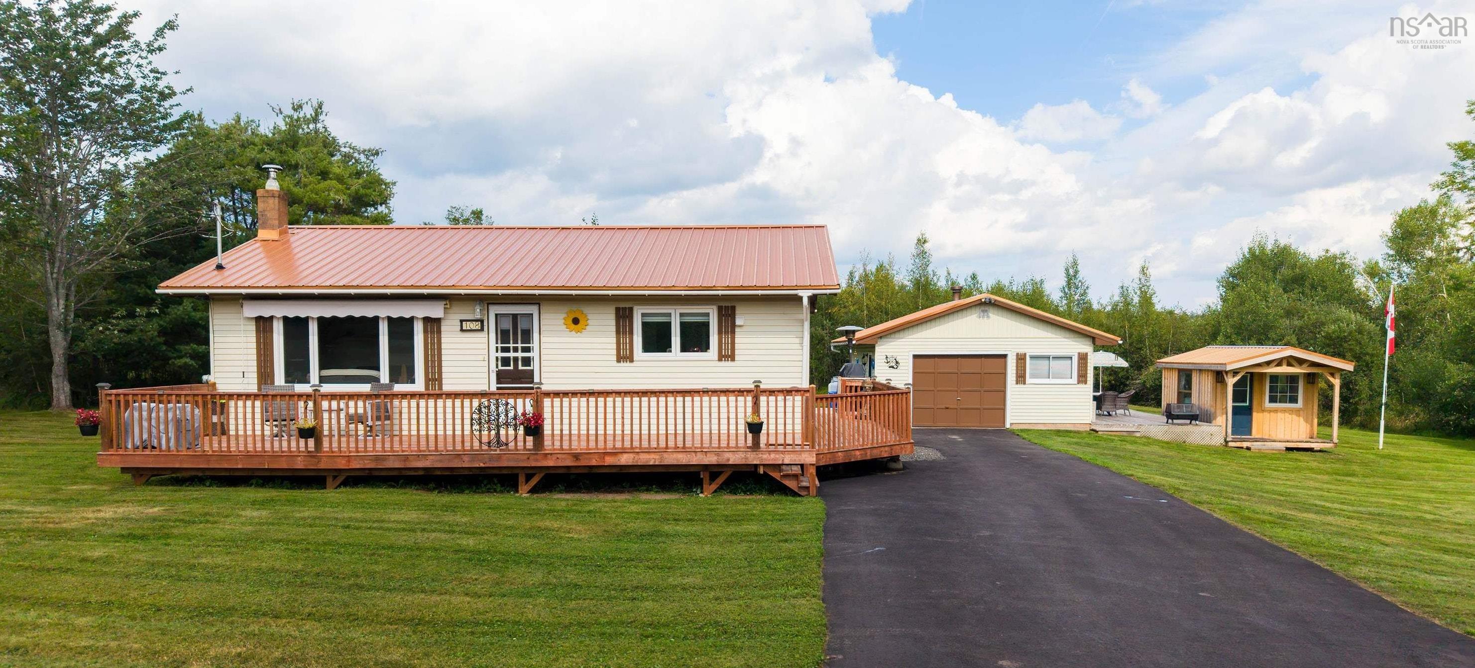 $289,900.00: 108 Scotch Hill Road, Lyons Brook