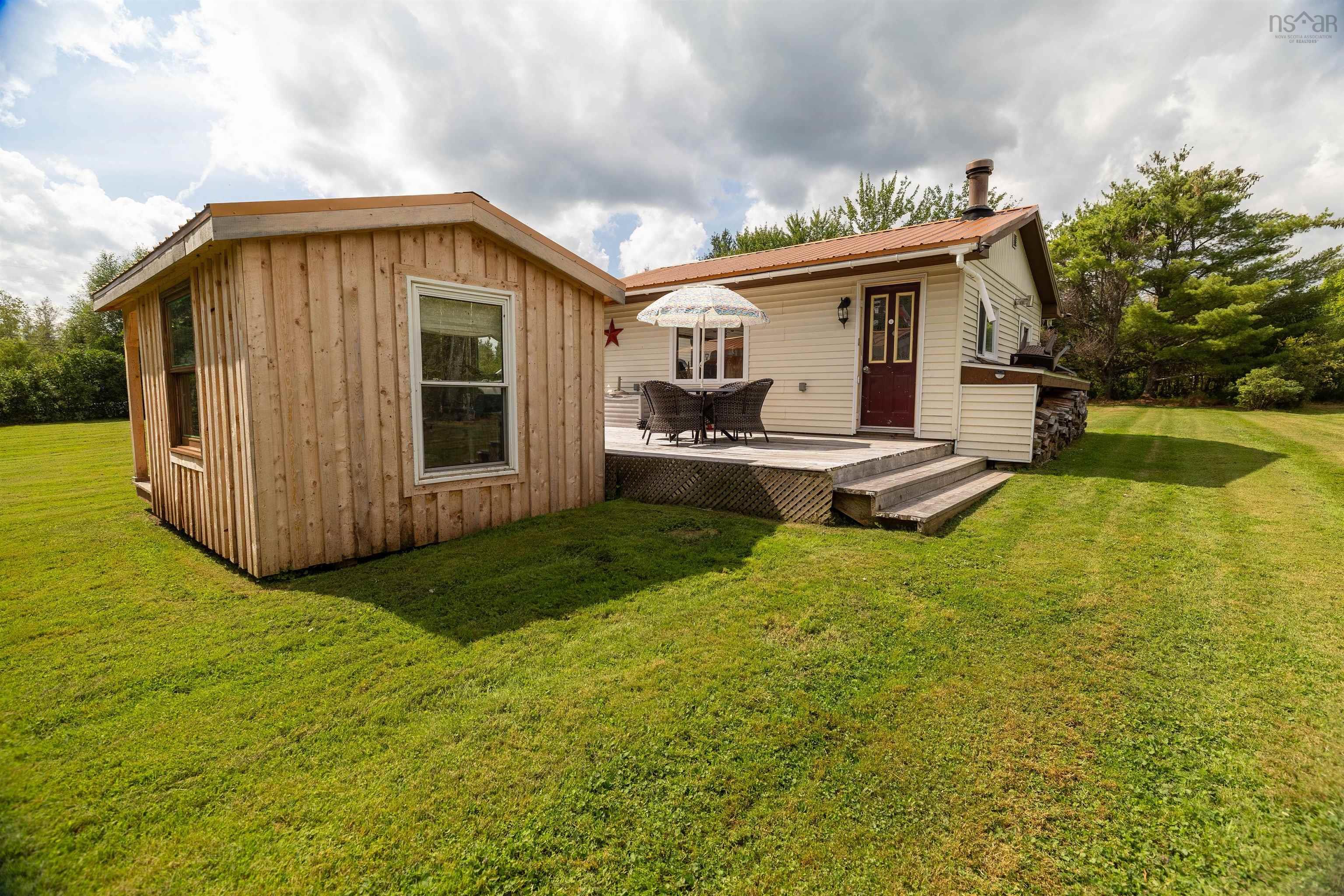 $289,900.00: 108 Scotch Hill Road, Lyons Brook