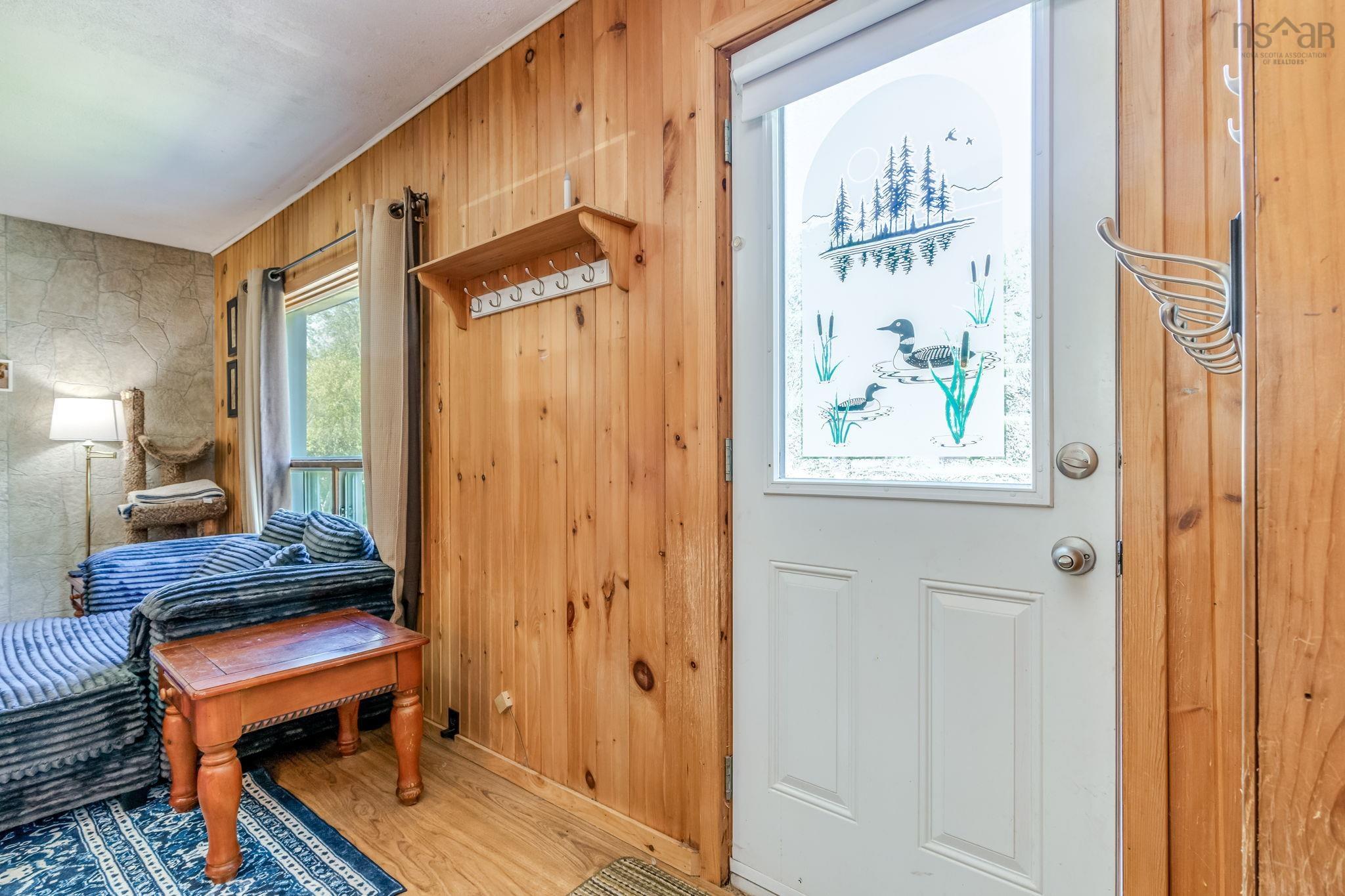 $199,900.00: 5915 208 Highway, North Brookfield