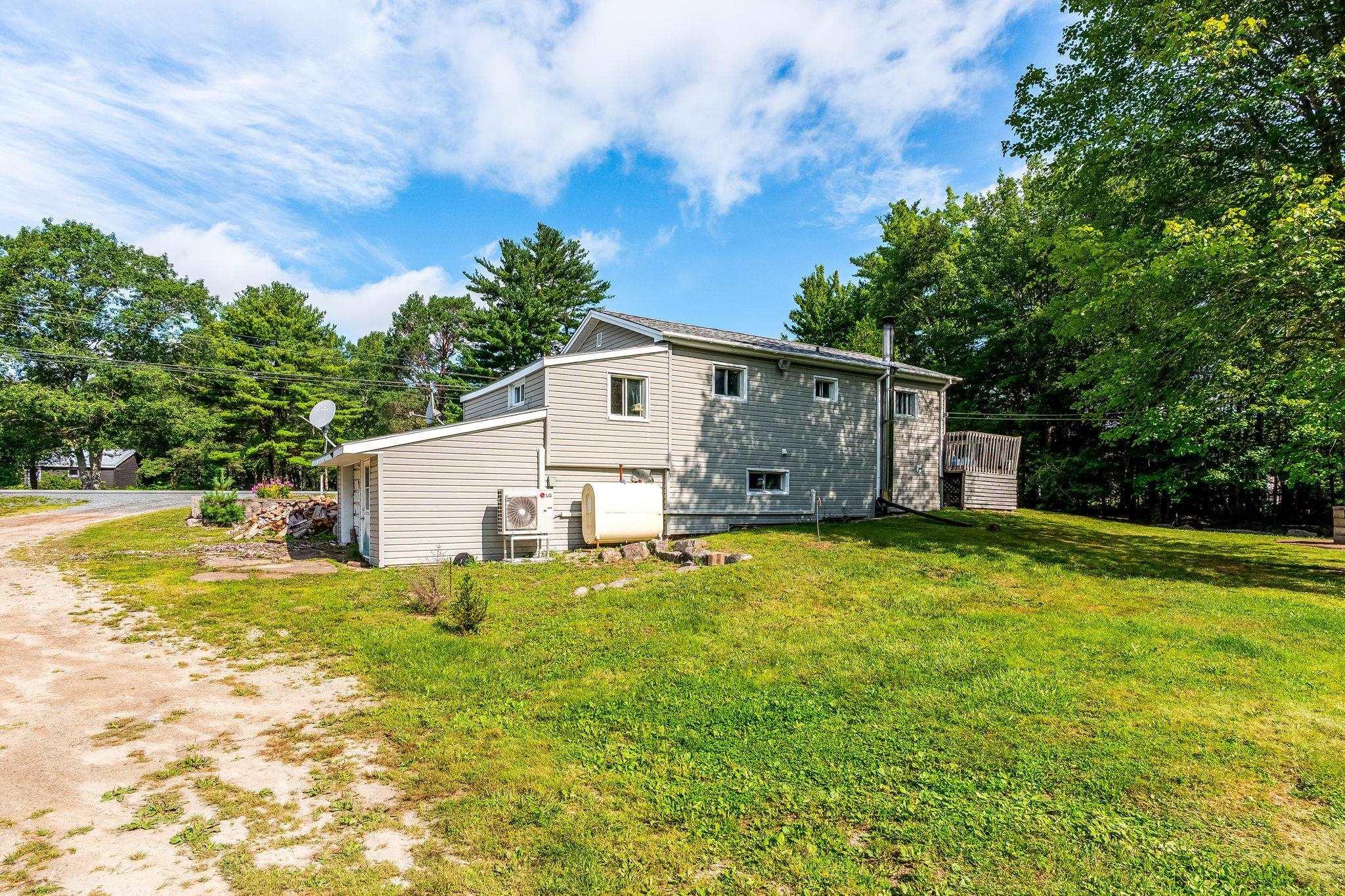 $199,900.00: 5915 208 Highway, North Brookfield
