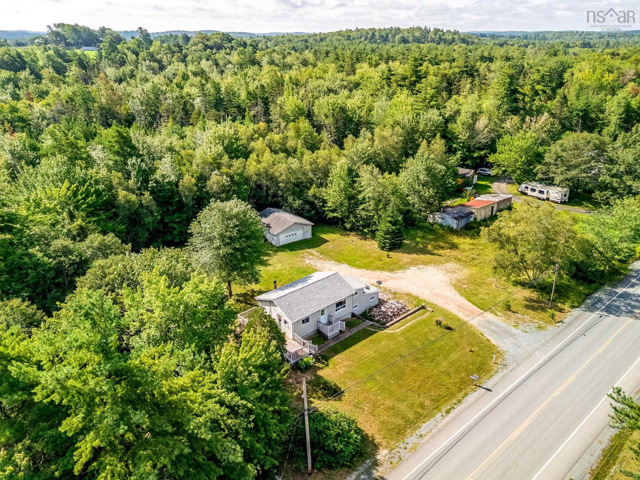 $199,900.00: 5915 208 Highway, North Brookfield