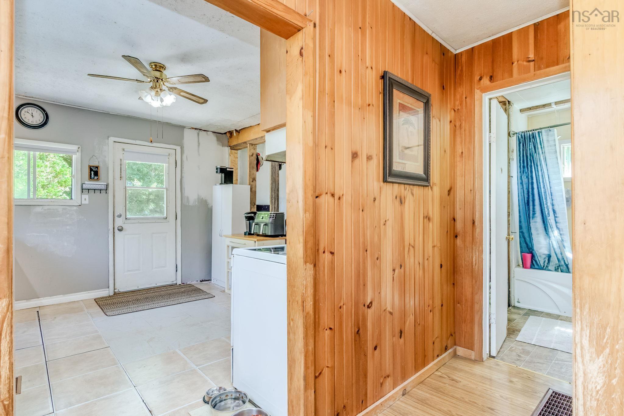 $199,900.00: 5915 208 Highway, North Brookfield