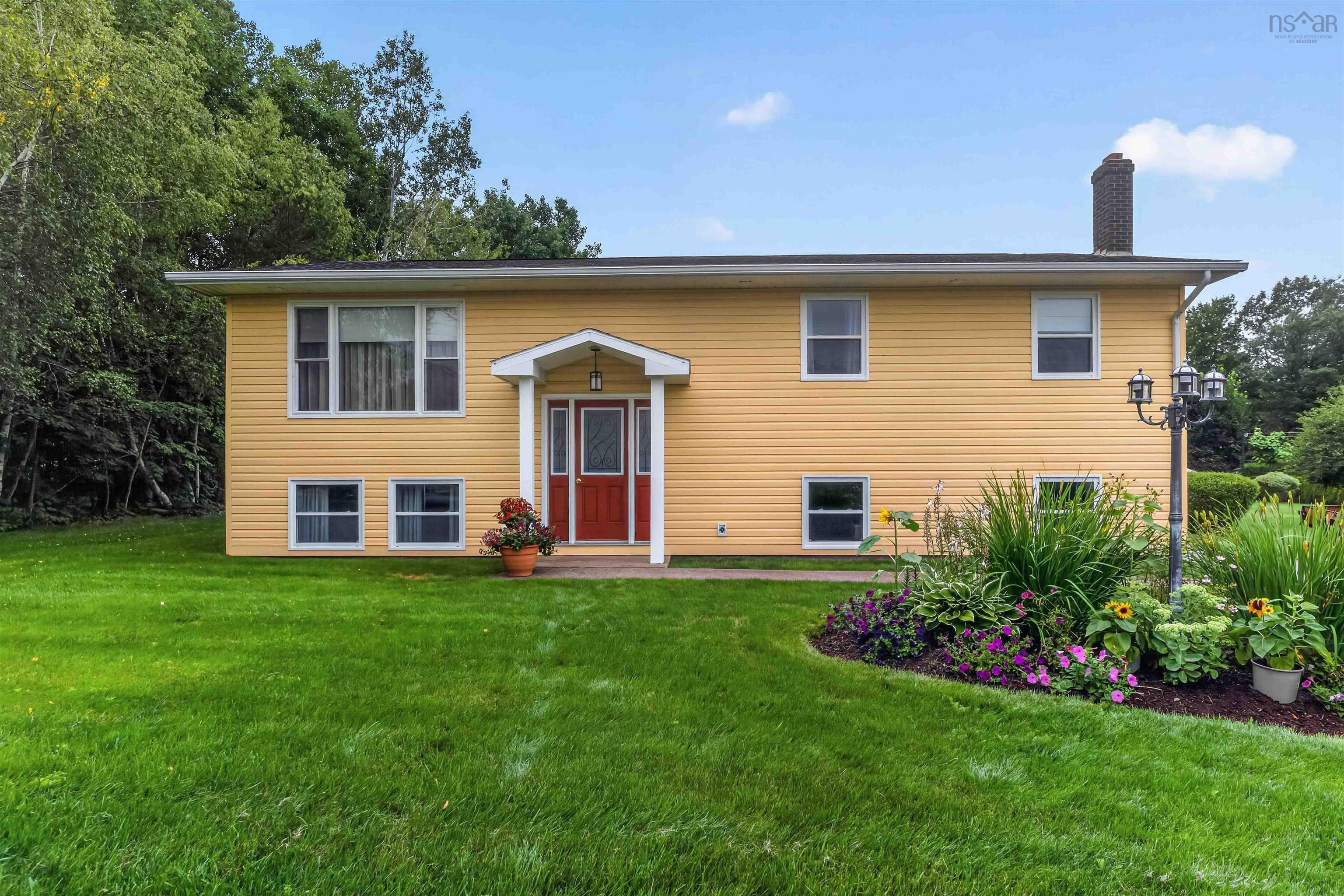 1008 Country Club Boulevard, New Minas, NS (MLS® 202621351)