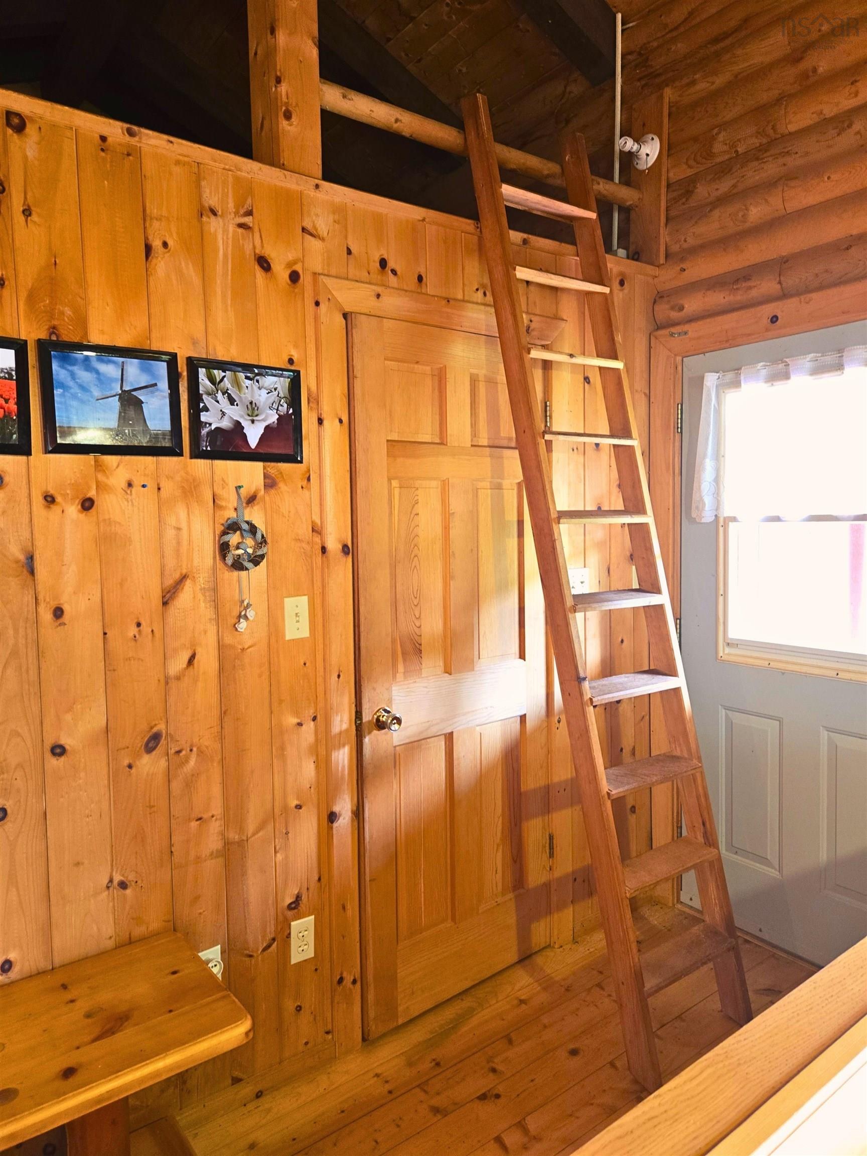 $199,000.00: 21 Lakefront Drive, Loch Lomond