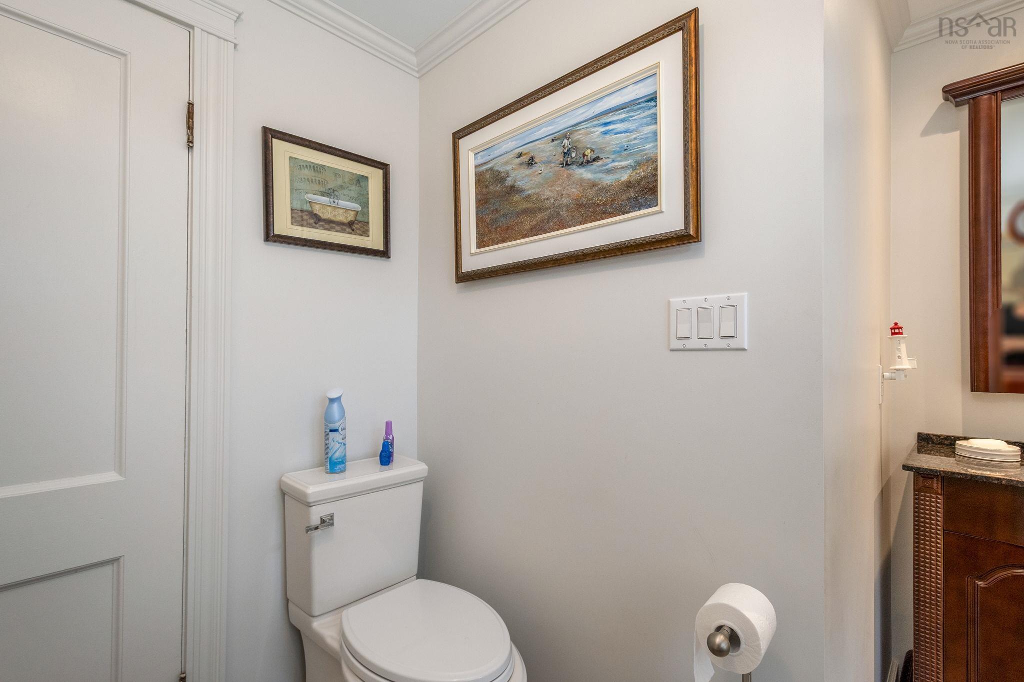 $575,000.00: 3315 1 Highway, Belliveaus Cove