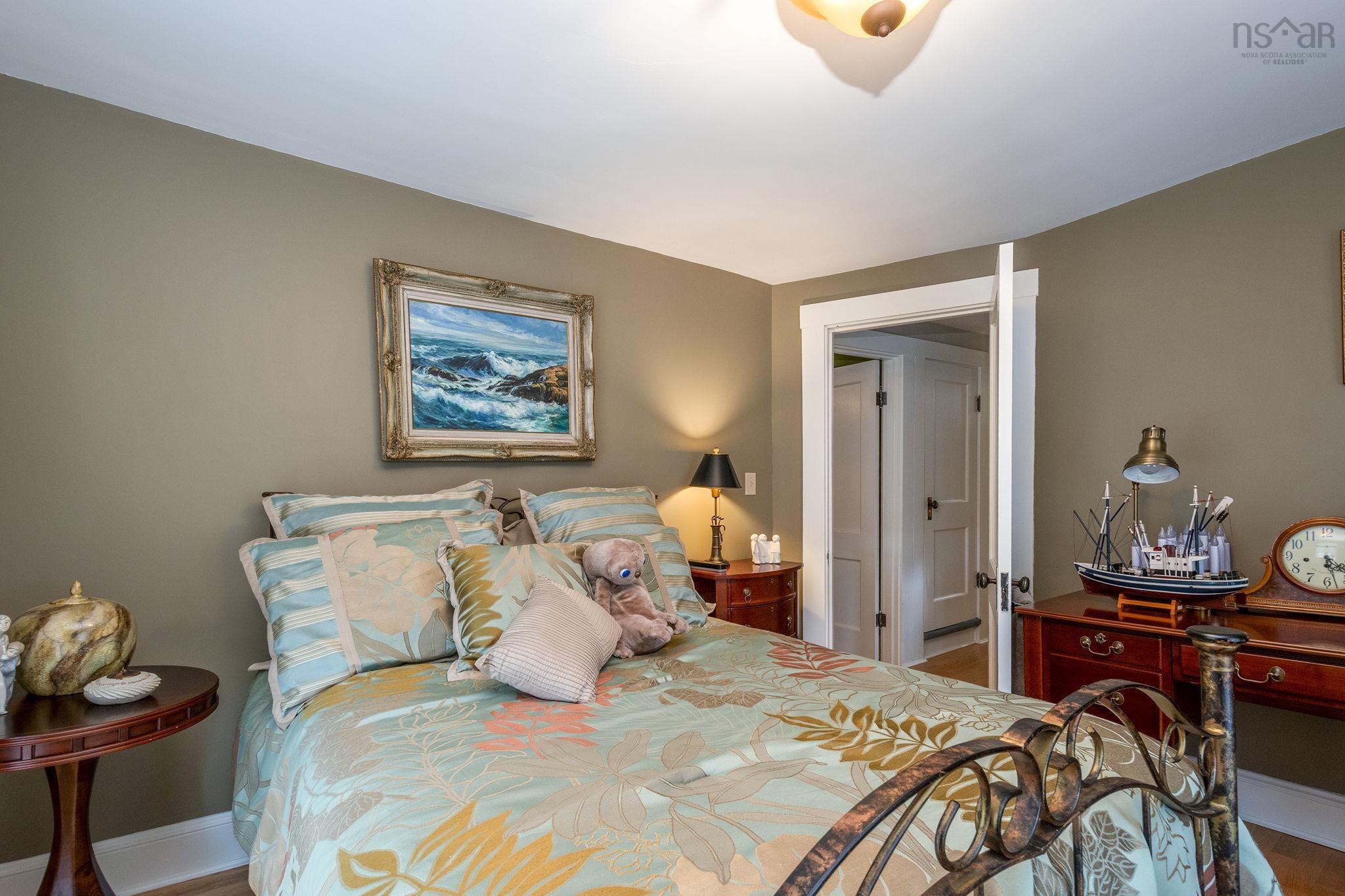 $575,000.00: 3315 1 Highway, Belliveaus Cove