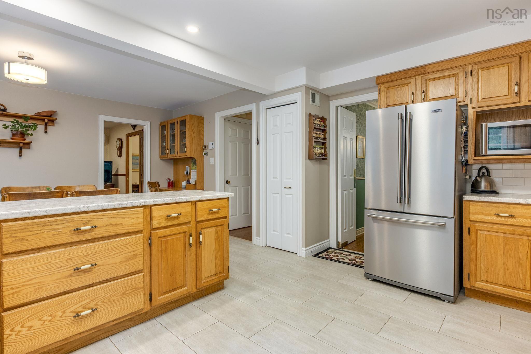 6 Brockhurst Close, Clayton Park, NS (MLS 202621360)