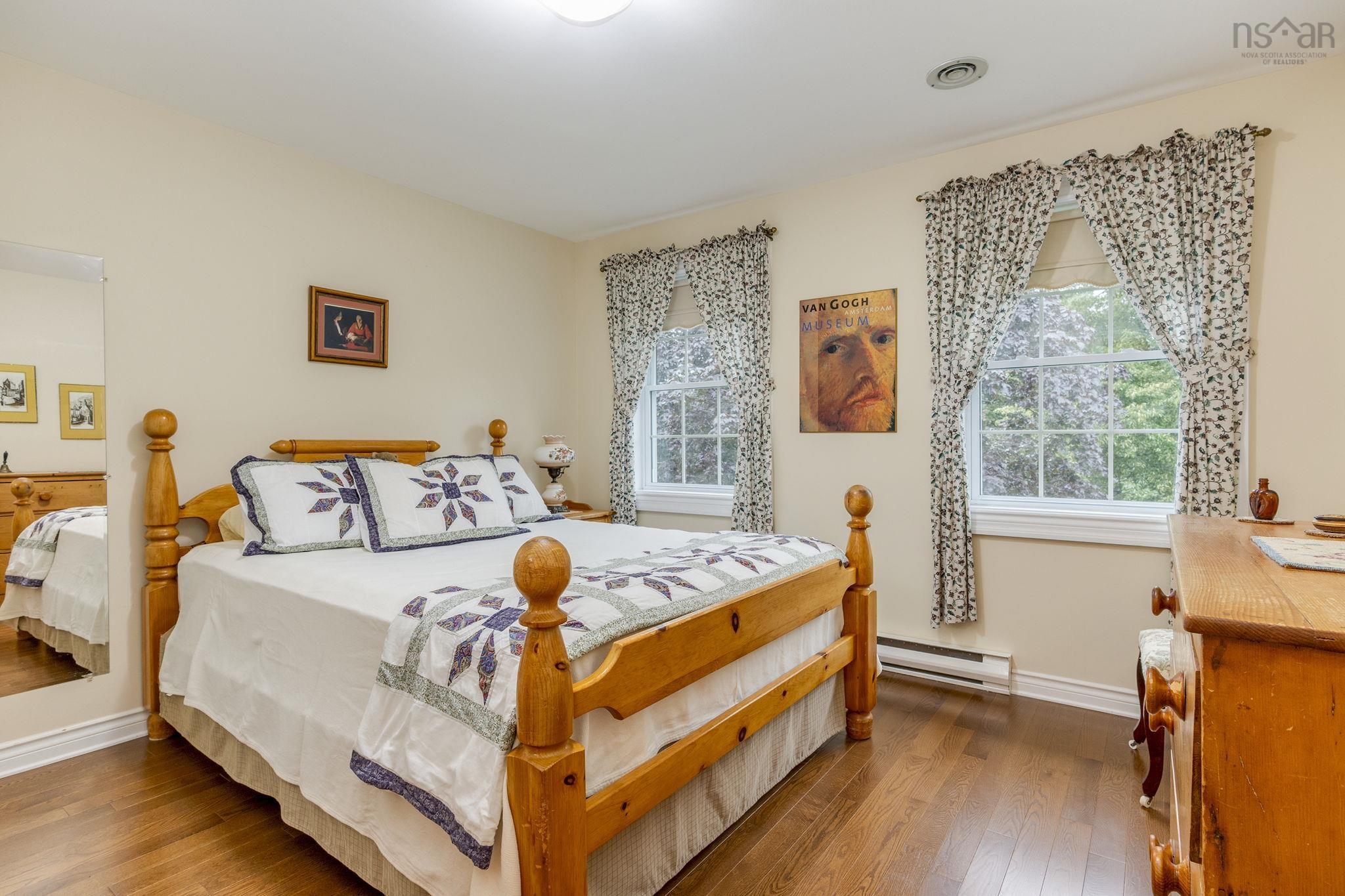 6 Brockhurst Close, Clayton Park, NS (MLS 202621360)
