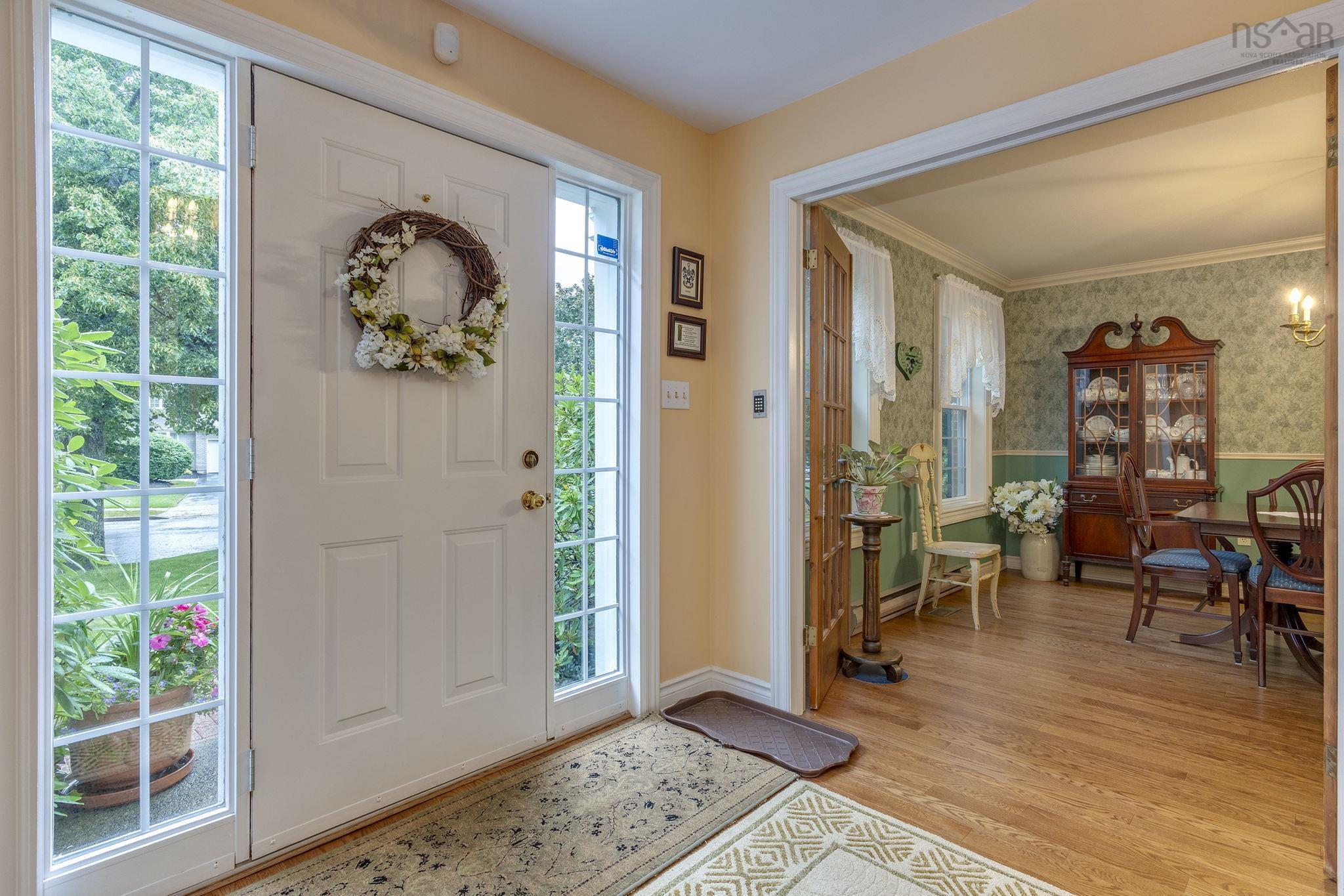 6 Brockhurst Close, Clayton Park, NS (MLS 202621360)