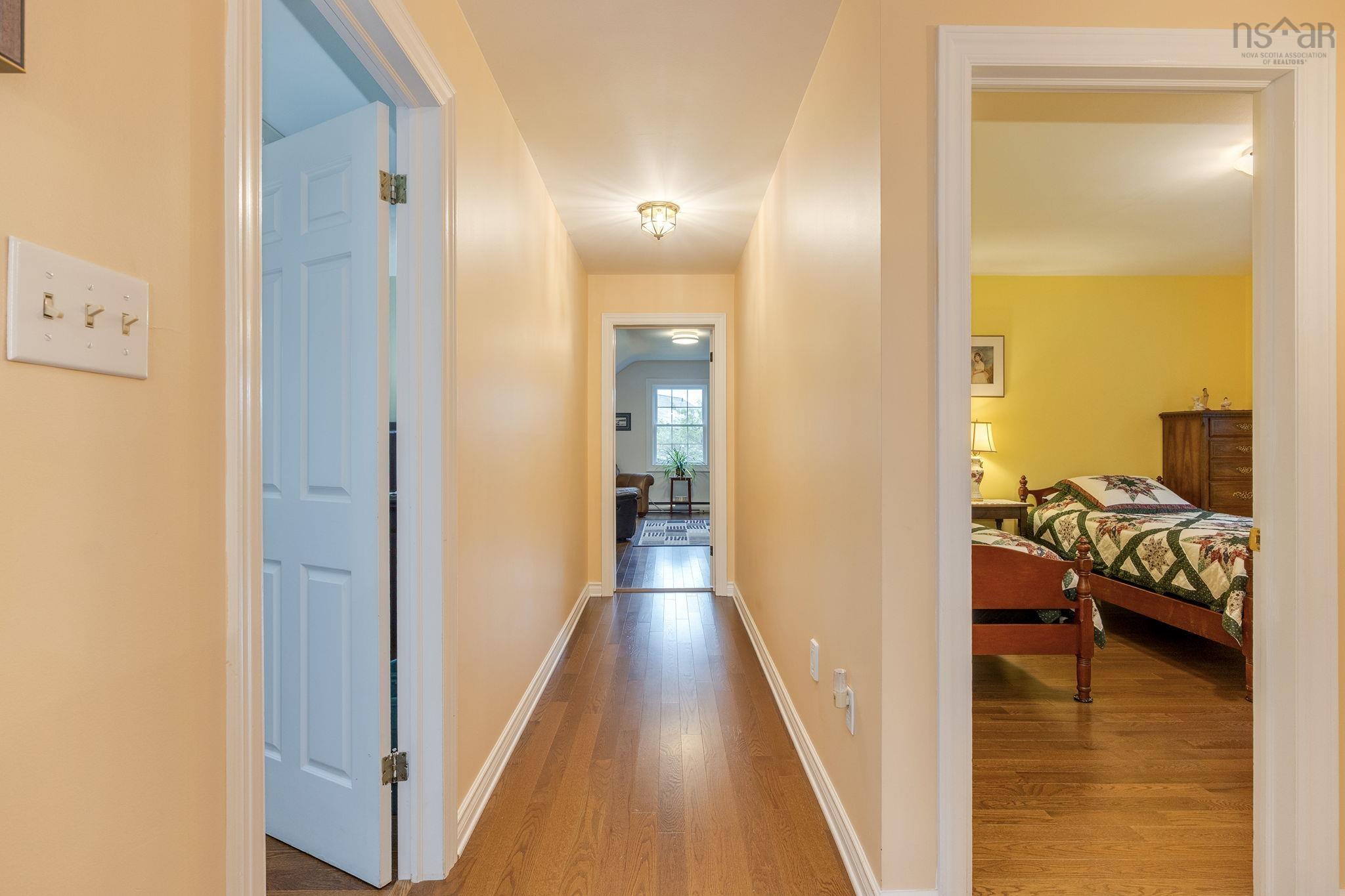 6 Brockhurst Close, Clayton Park, NS (MLS 202621360)