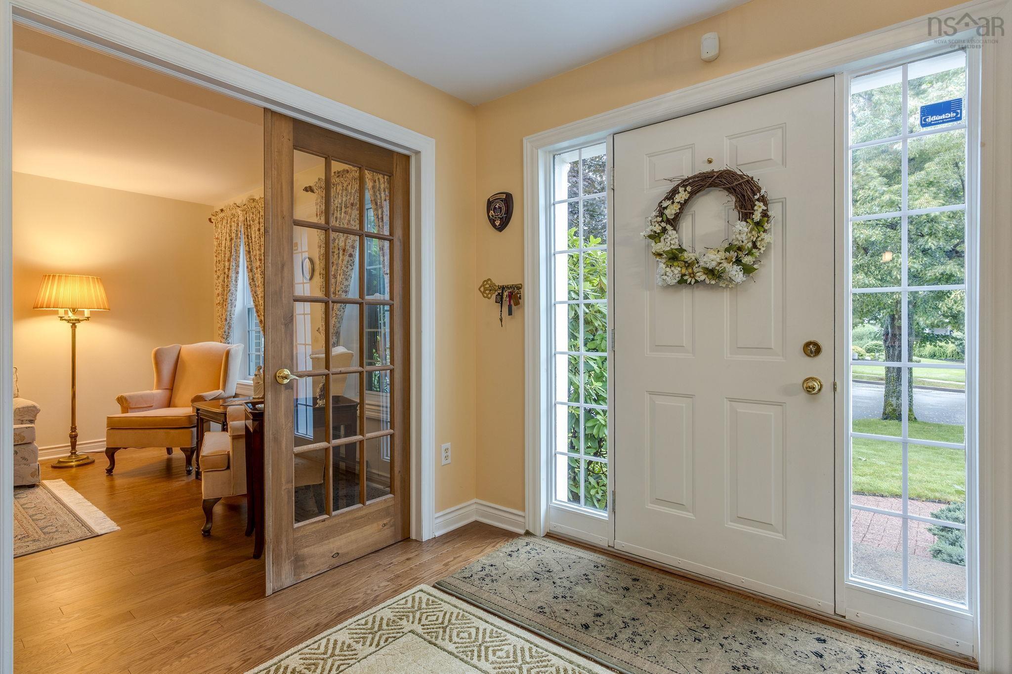 6 Brockhurst Close, Clayton Park, NS (MLS 202621360)
