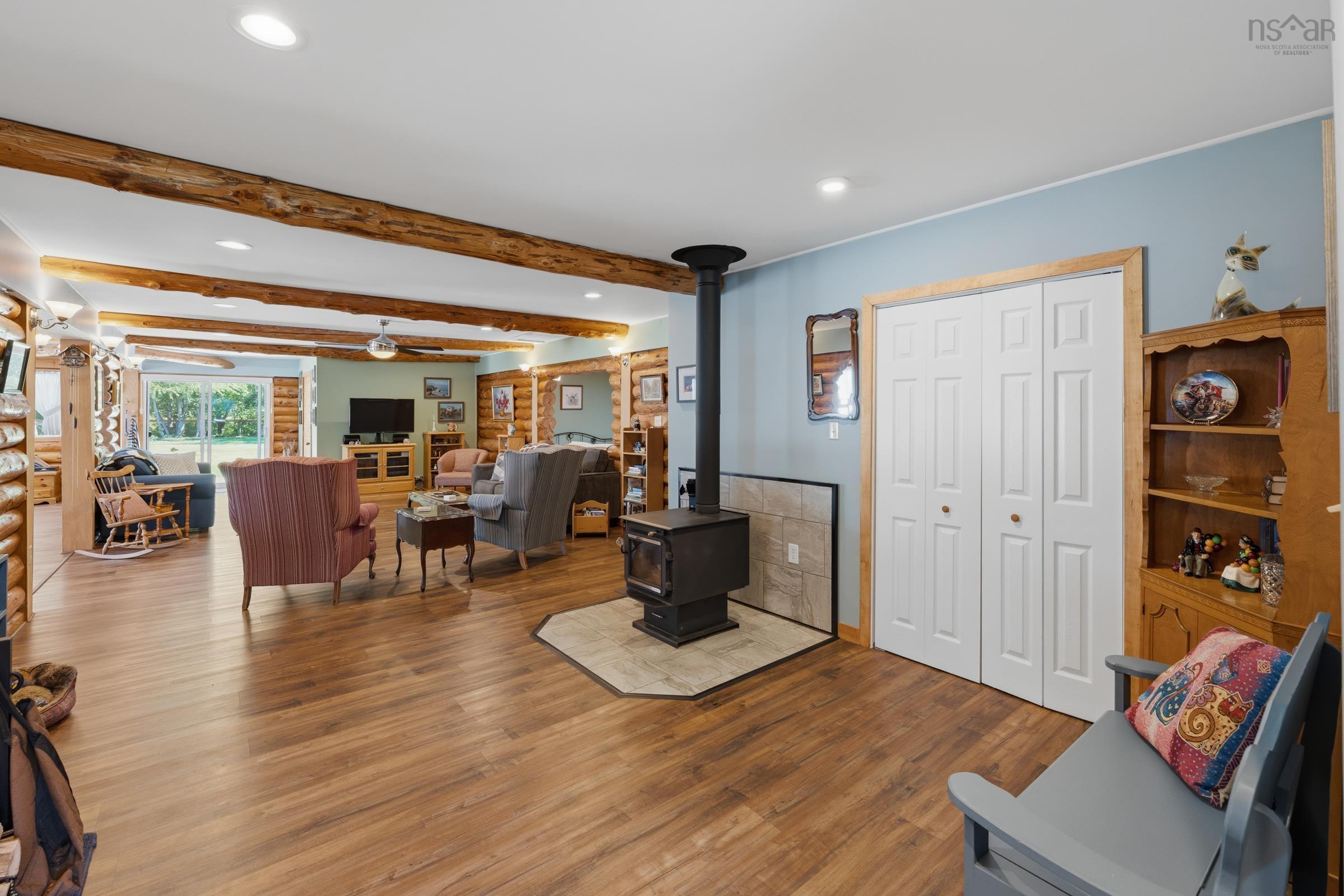$439,000.00: 9494 Highway 10, Nictaux
