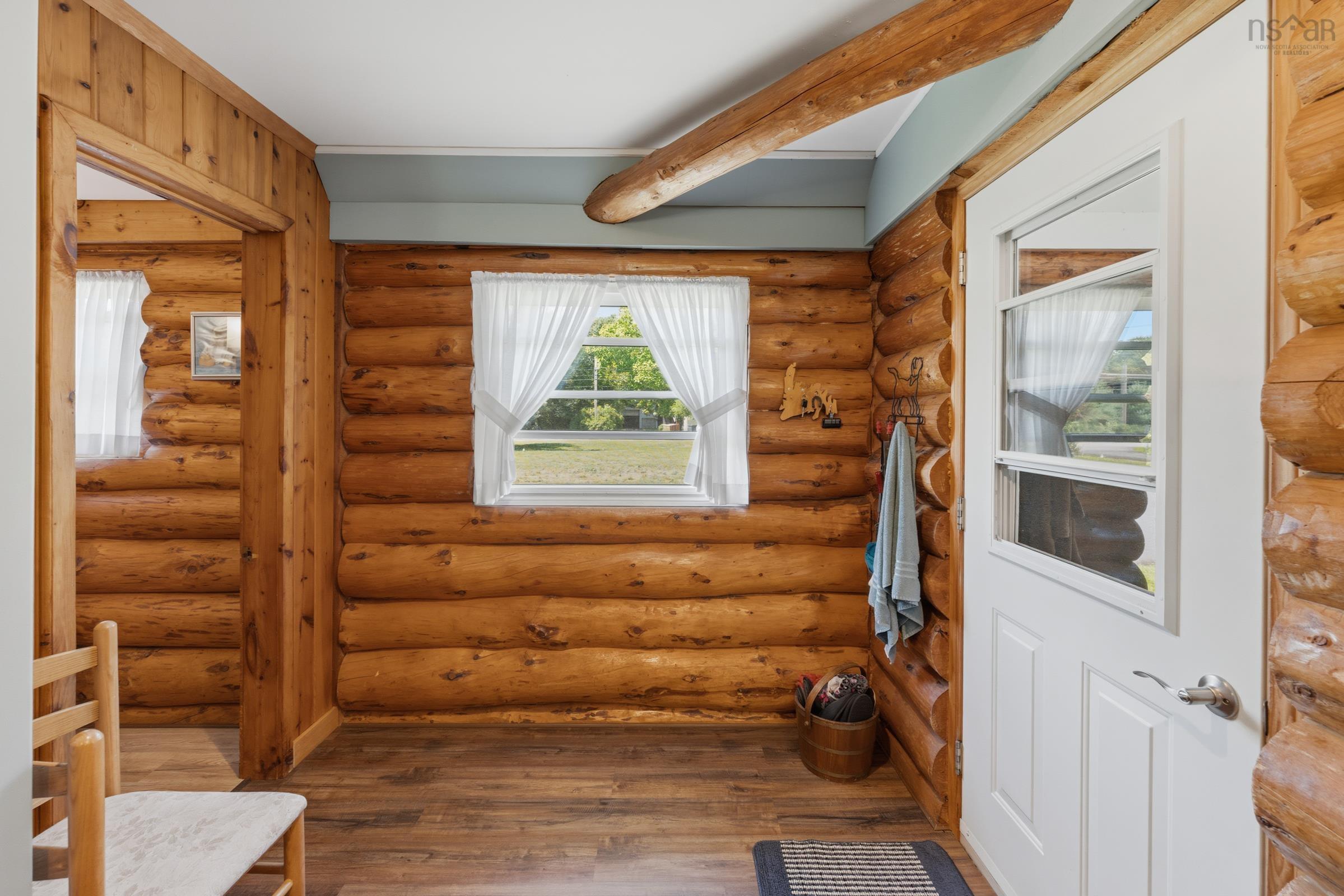 $439,000.00: 9494 Highway 10, Nictaux