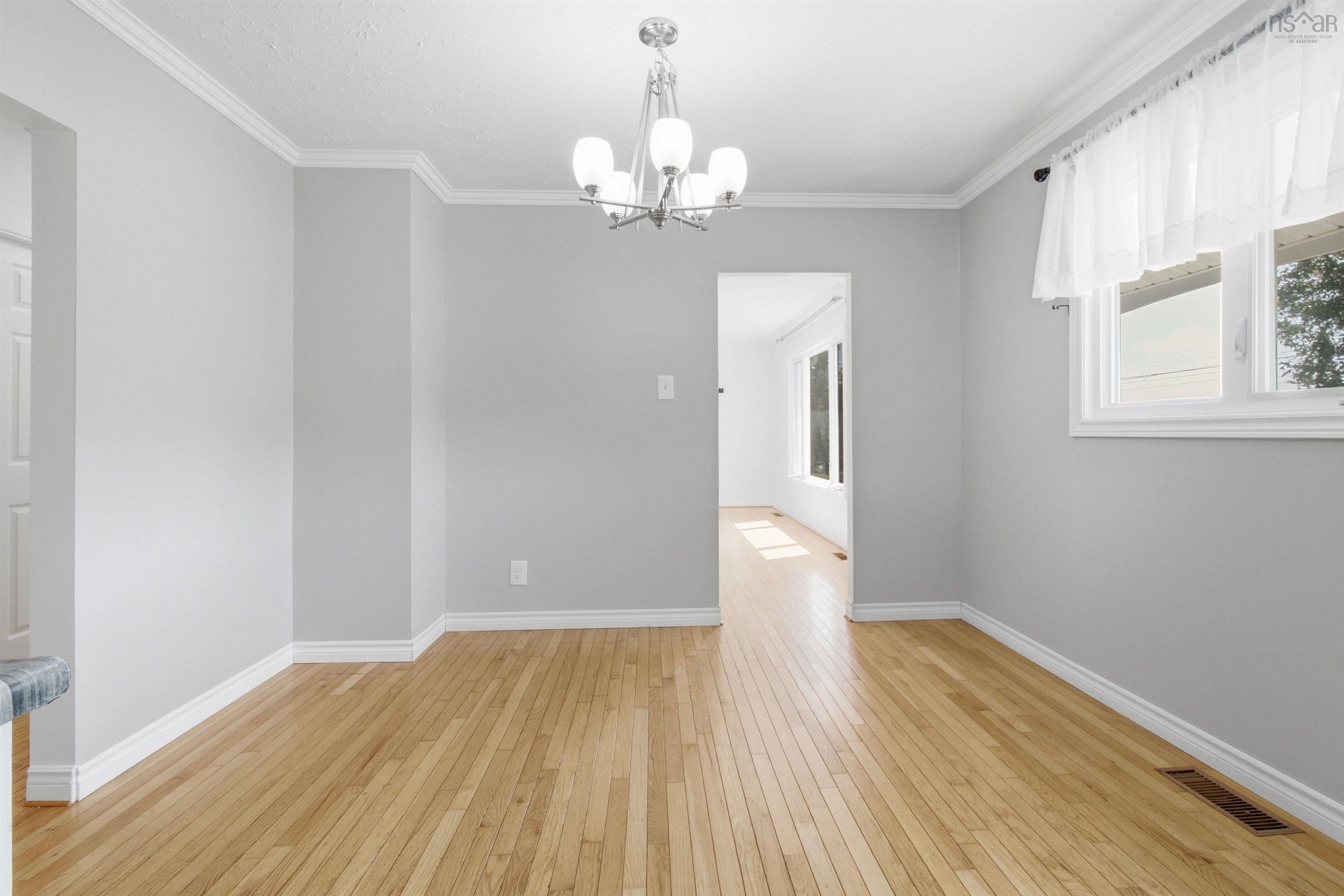 $449,000.00: 33 Inverary Drive, Dartmouth