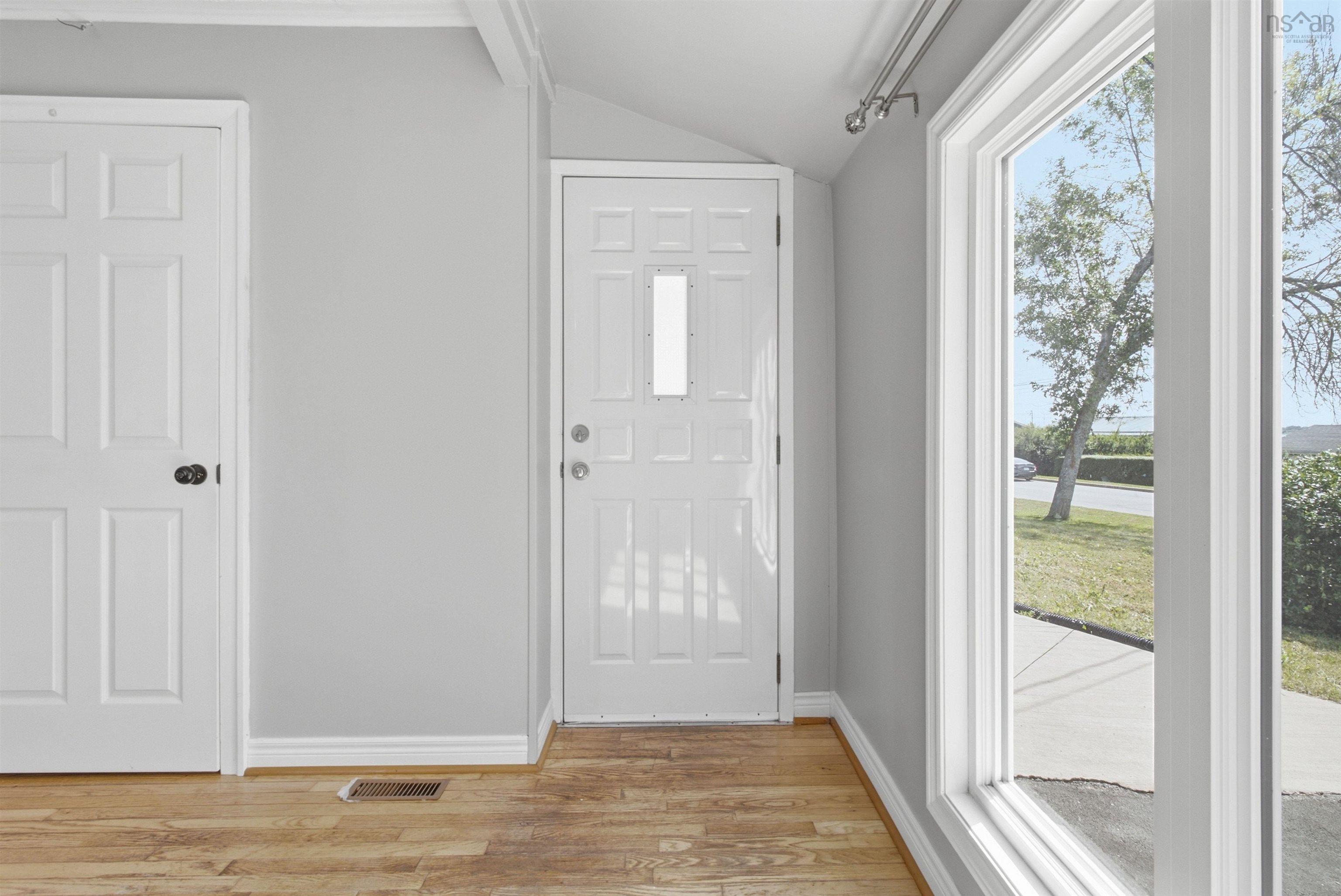 $449,000.00: 33 Inverary Drive, Dartmouth