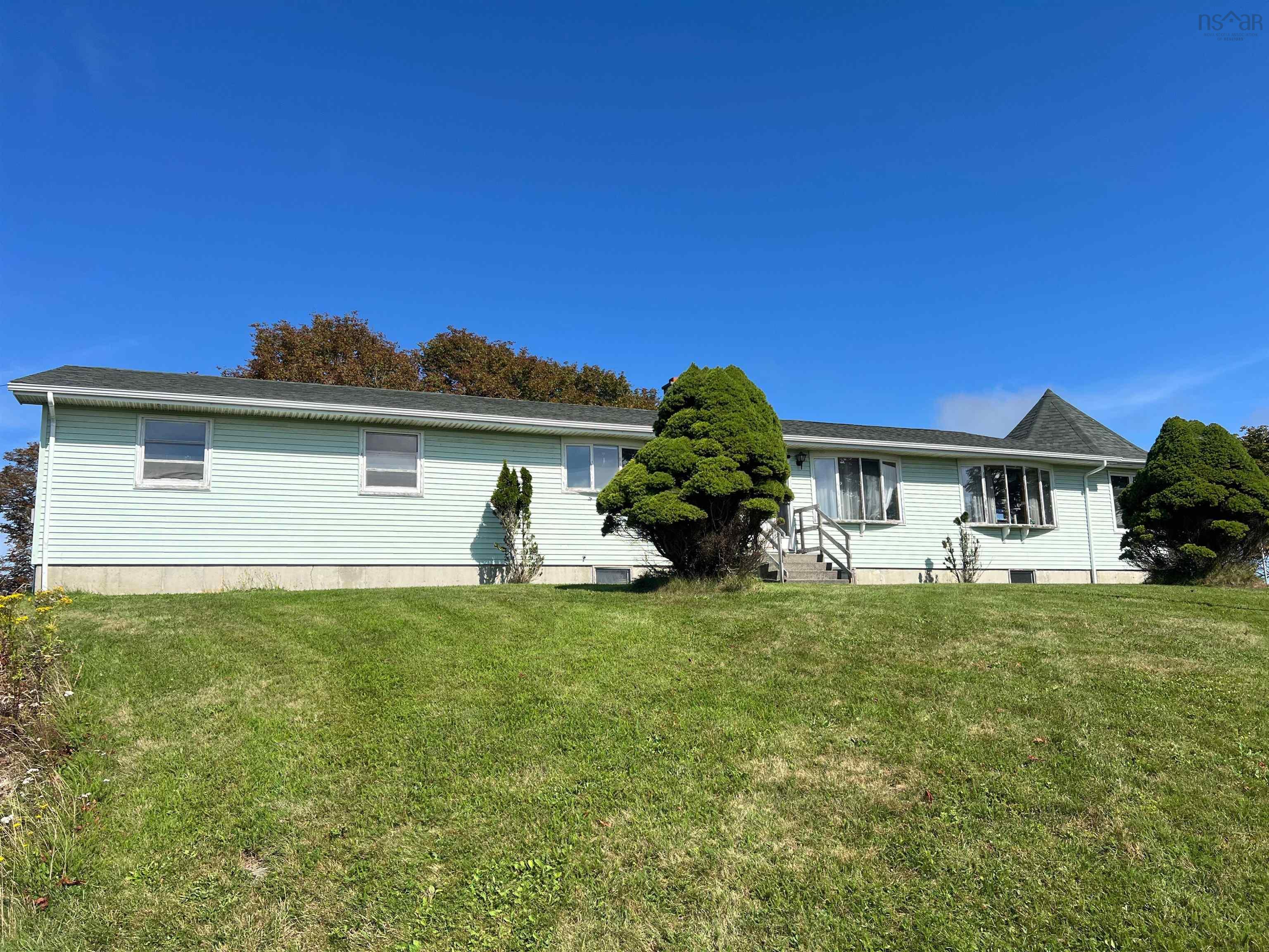 $390,000.00: 355 Pleasant Street, Yarmouth