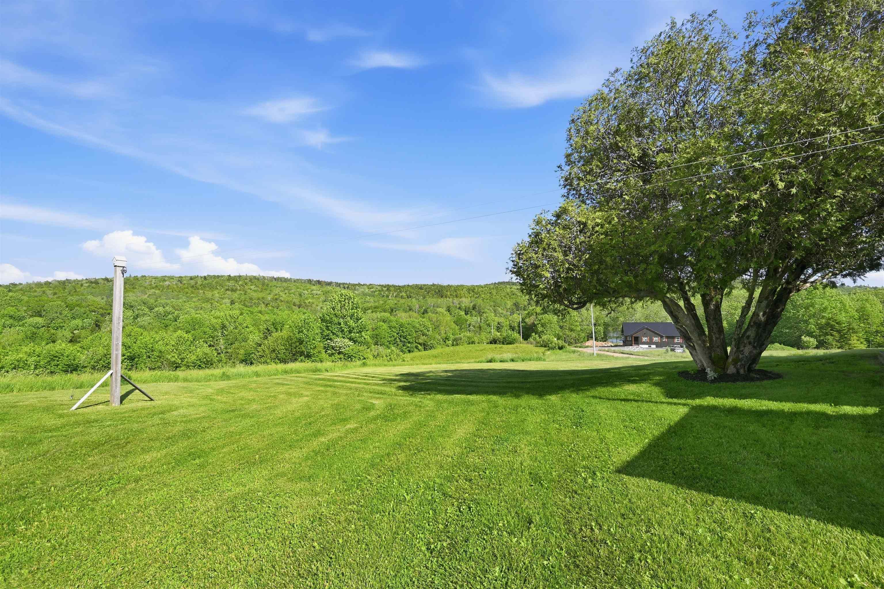 $405,000.00: 96 Smeltzer Road, Upper Vaughan